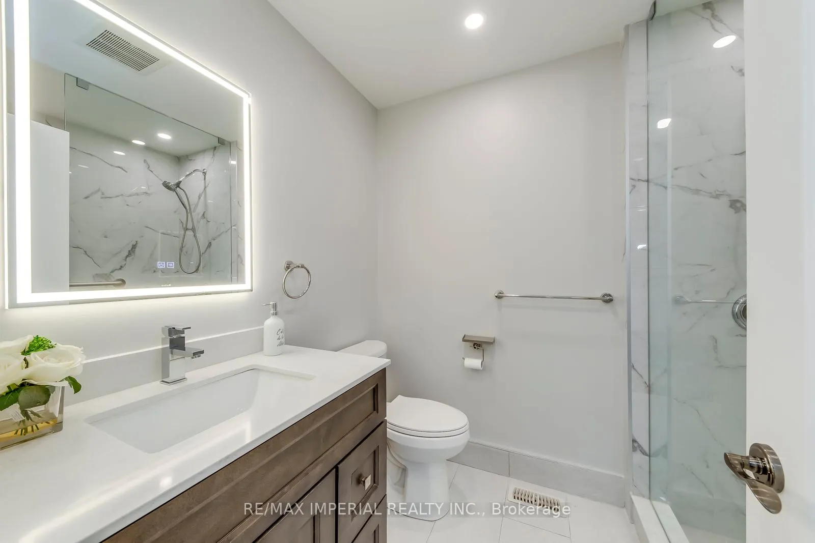 Photo 45 of 43 Sibella Way, Vaughan, Vellore Village — HOMEH