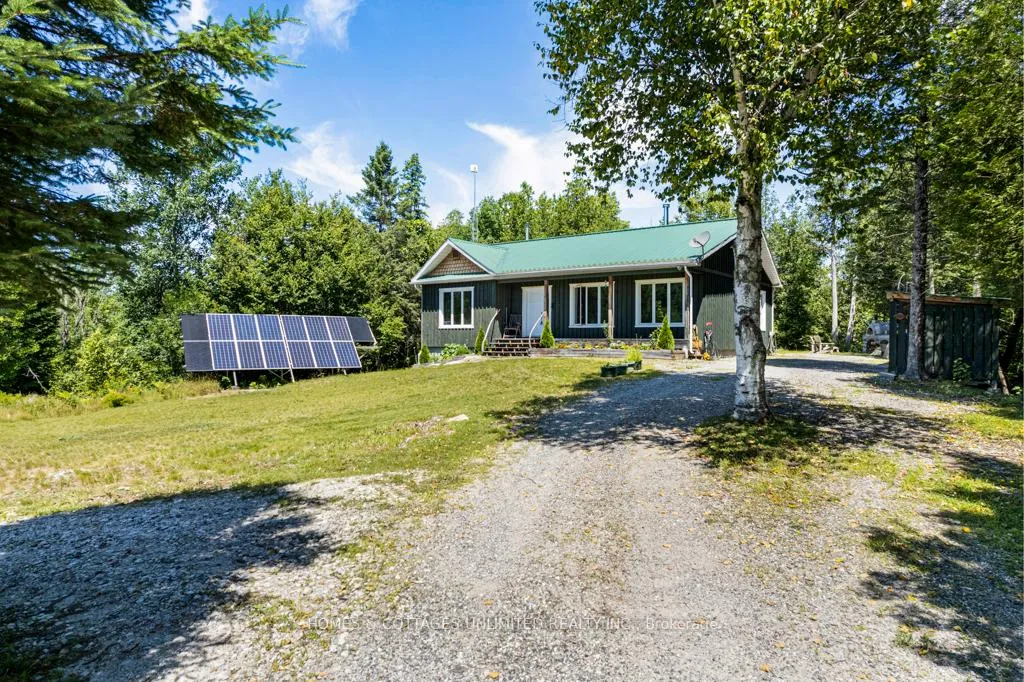 Photo 4 of 121 Proulx Lane, Lanark Highlands, Lanark Highlands (Lanark) Twp — HOMEH