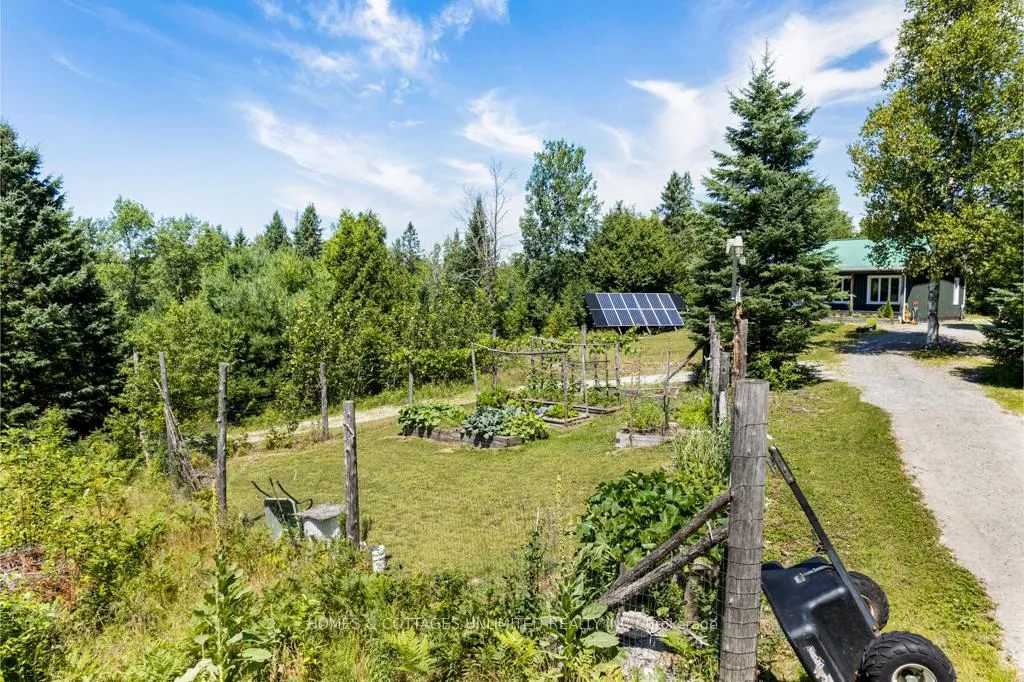 Photo 12 of 121 Proulx Lane, Lanark Highlands, Lanark Highlands (Lanark) Twp — HOMEH