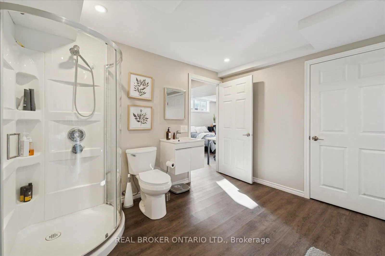 Photo 44 of 1053 Timberland Crescent, Oshawa, Pinecrest — HOMEH