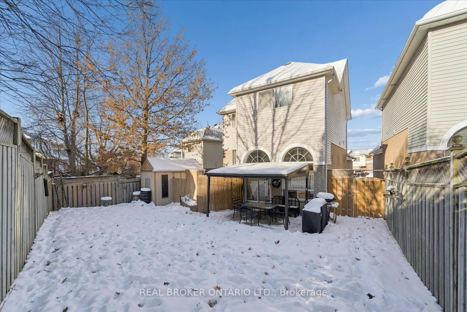 Photo 46 of 1053 Timberland Crescent, Oshawa, Pinecrest — HOMEH