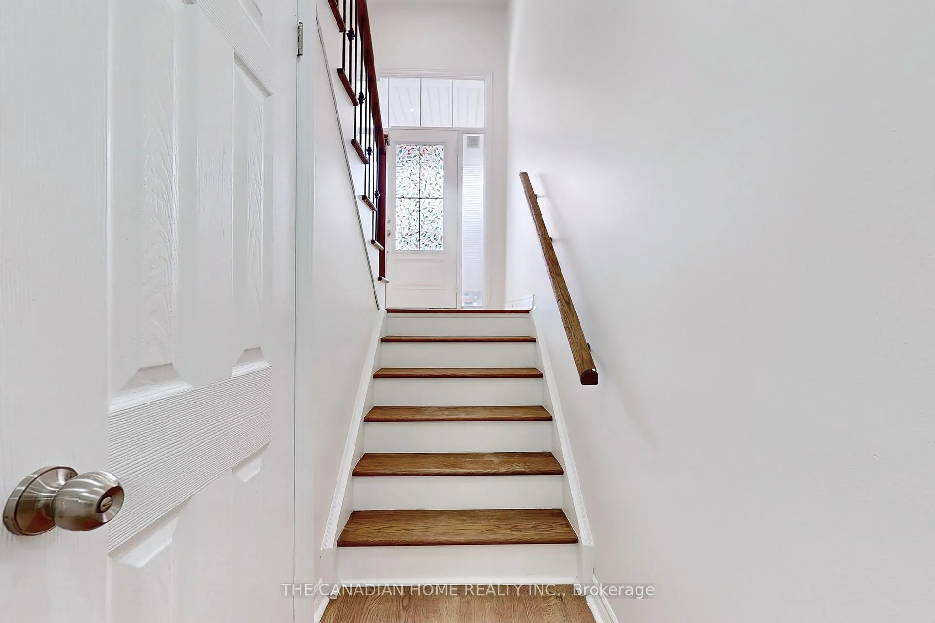 Photo 34 of 10 Rockbrook Trail, Brampton, Northwest Brampton — HOMEH