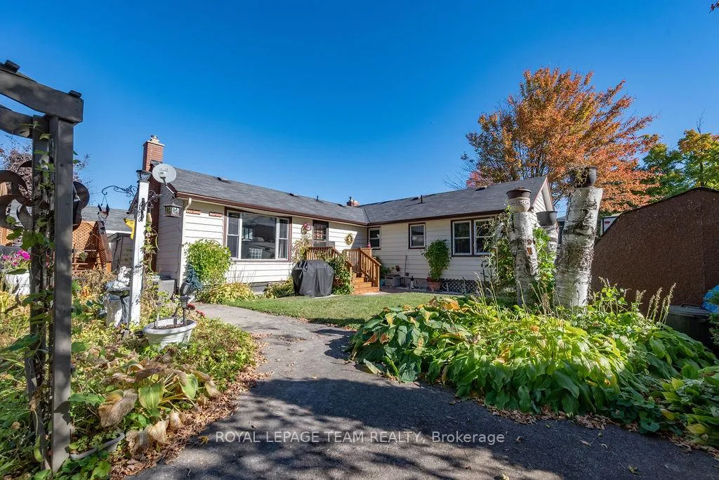 Photo 33 of 144 Opeongo Road, Renfrew — HOMEH