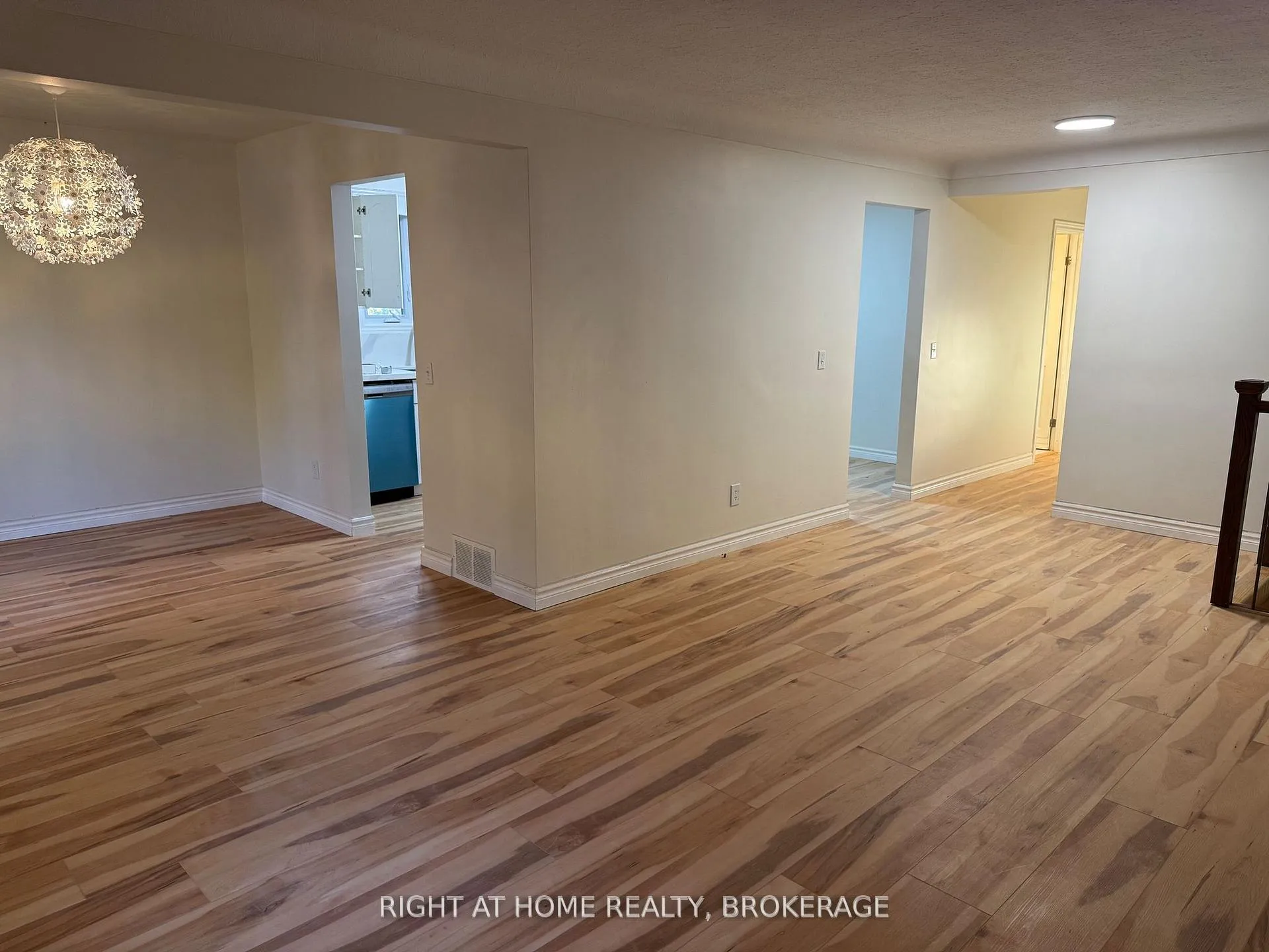 Photo 8 of 1190 Haist Street, Pelham, Fonthill — HOMEH