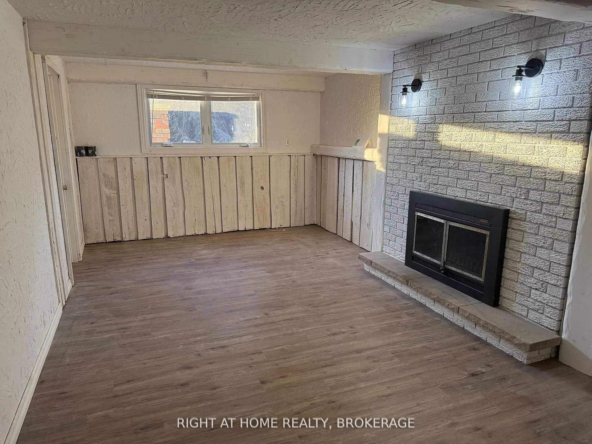 Photo 17 of 1190 Haist Street, Pelham, Fonthill — HOMEH