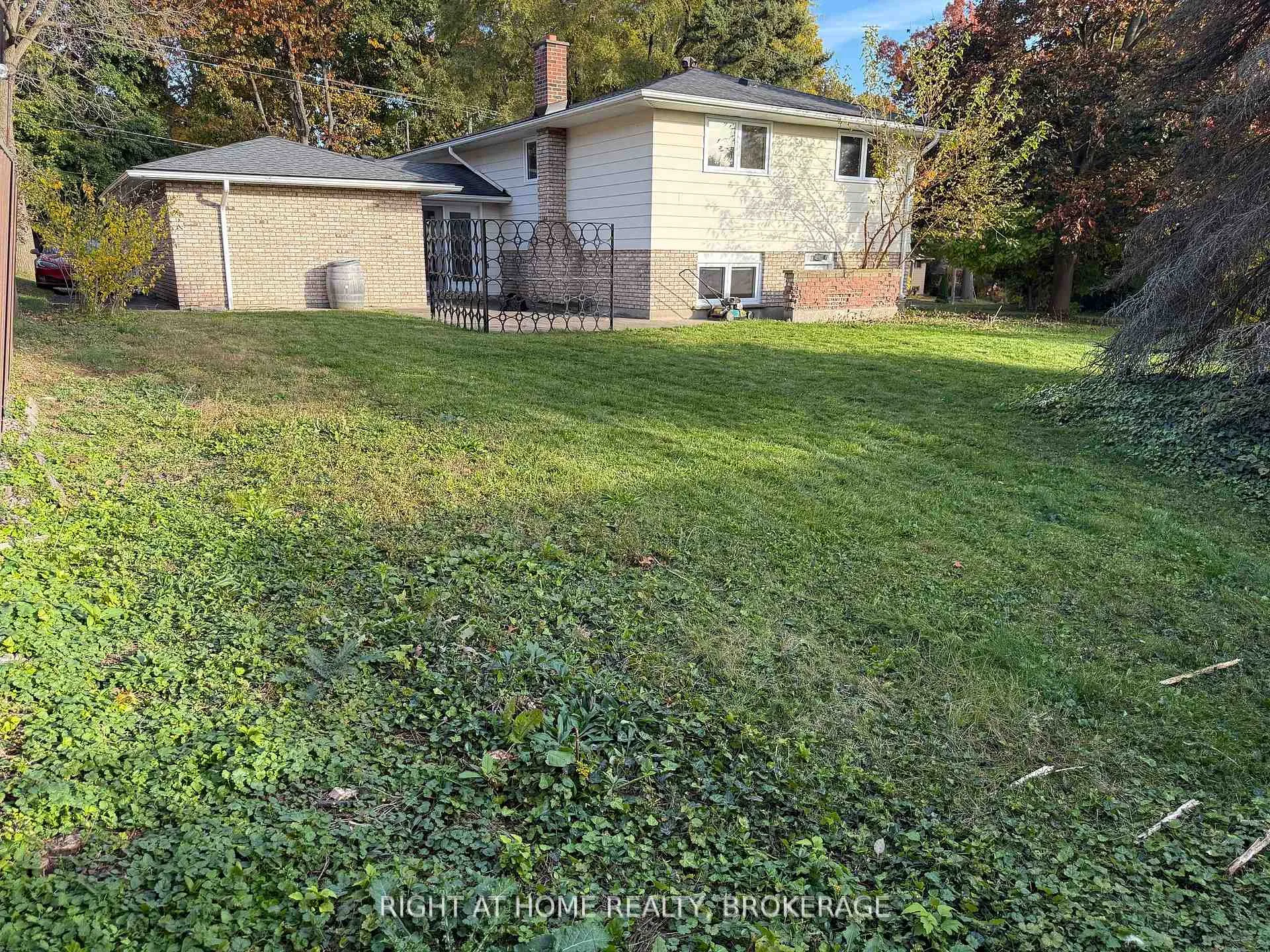 Photo 21 of 1190 Haist Street, Pelham, Fonthill — HOMEH