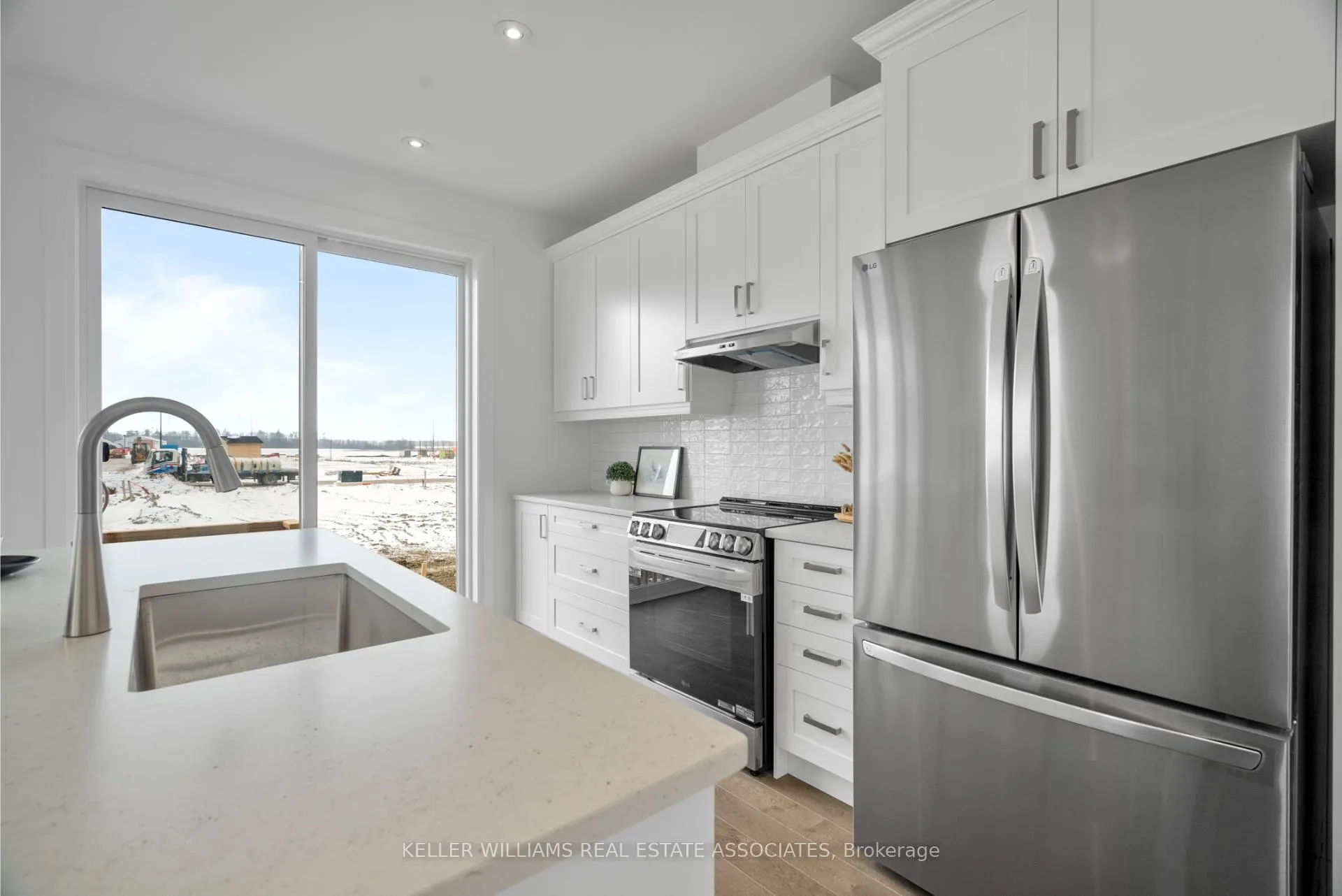 Photo 10 of 12 Aster Woods Drive, Caledon, Rural Caledon — HOMEH