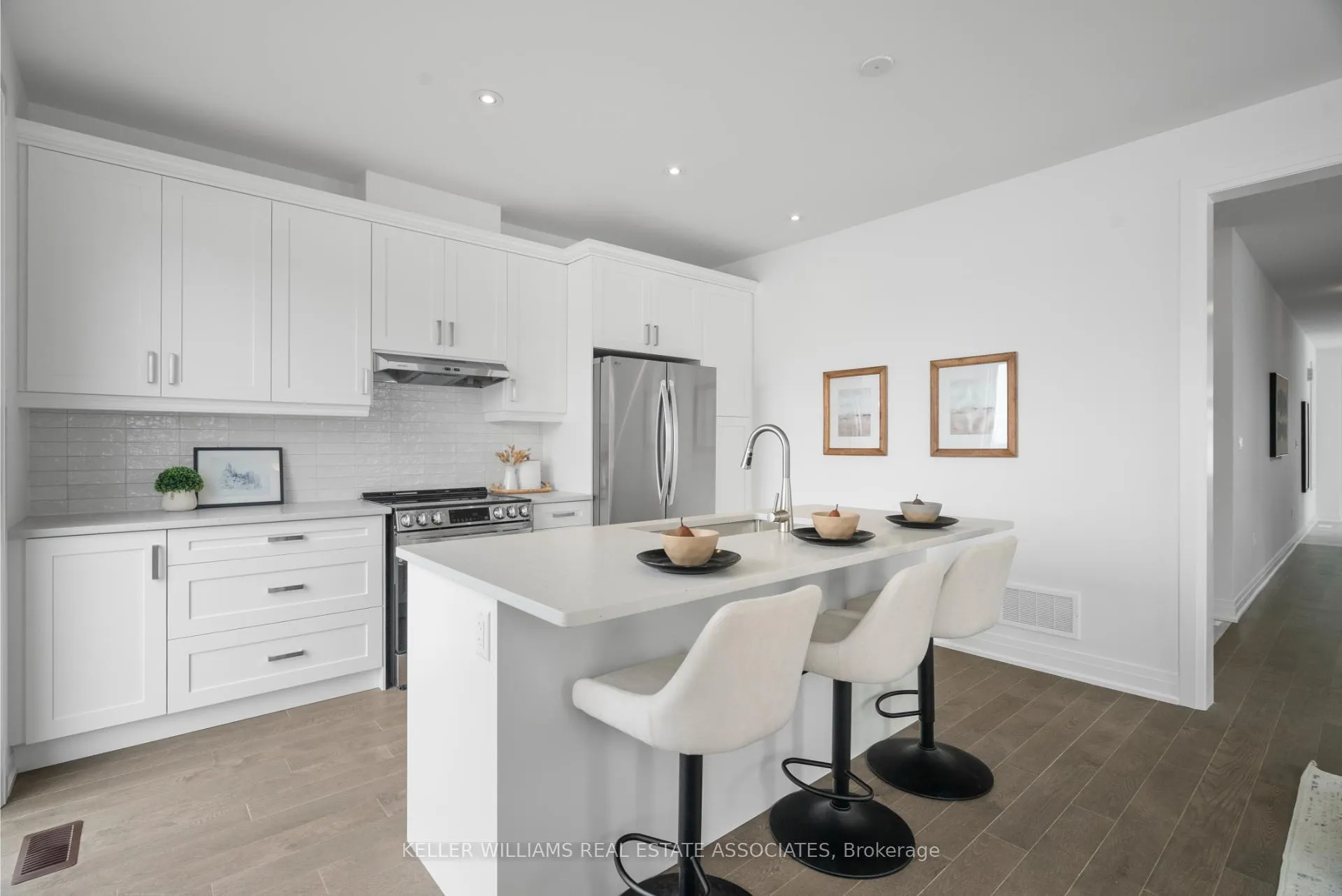 Photo 13 of 12 Aster Woods Drive, Caledon, Rural Caledon — HOMEH