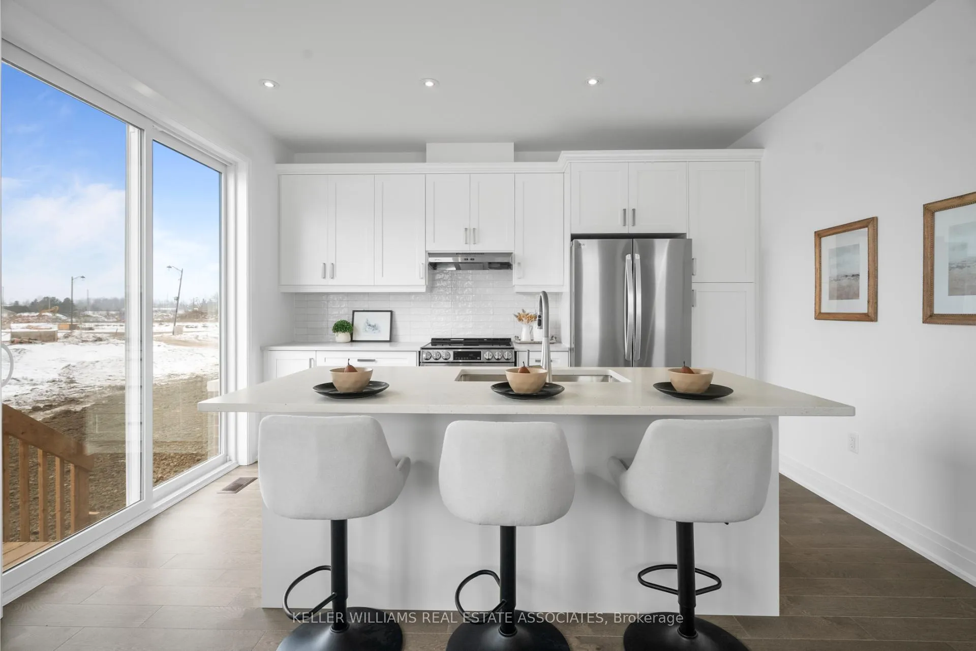 Photo 14 of 12 Aster Woods Drive, Caledon, Rural Caledon — HOMEH