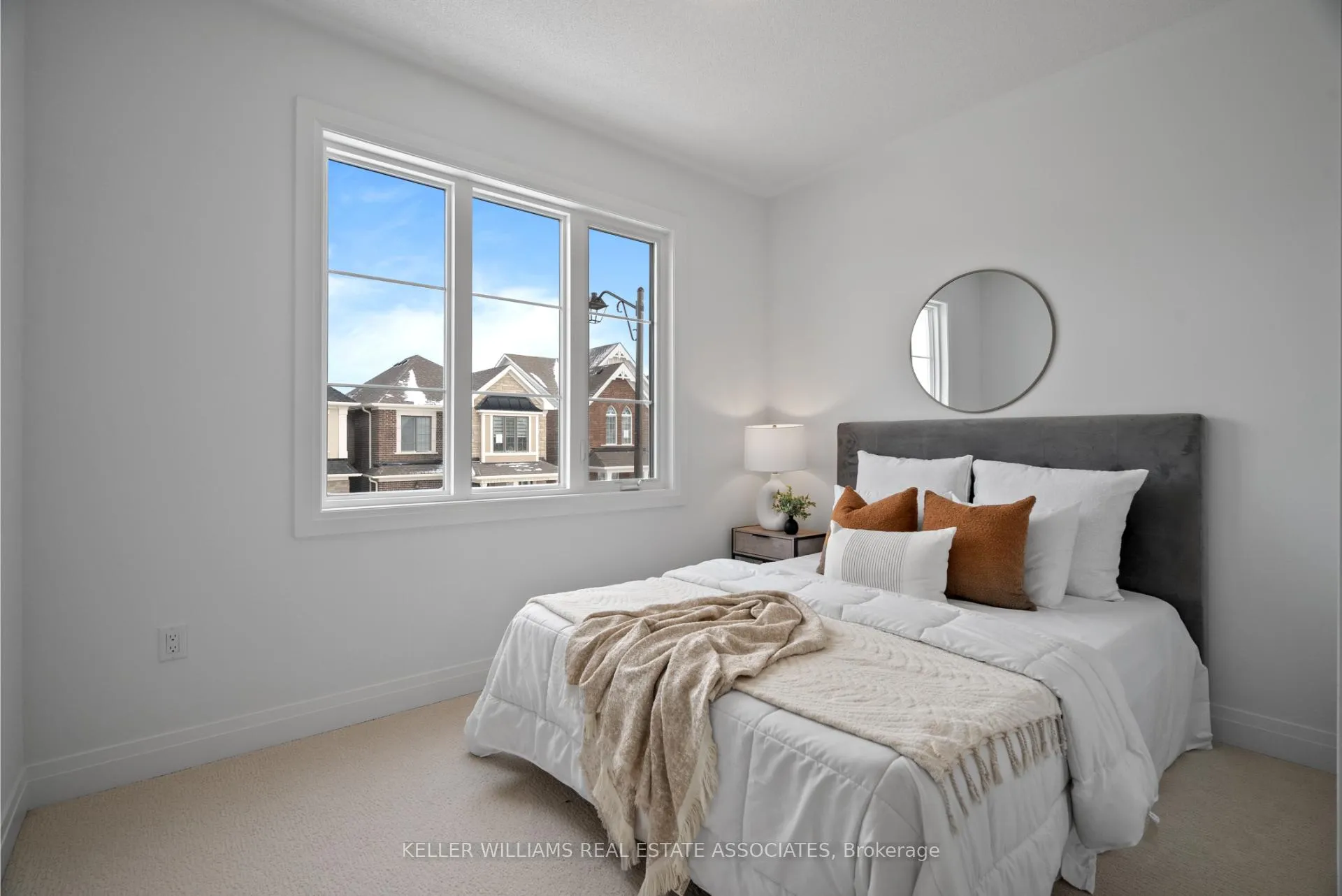 Photo 16 of 12 Aster Woods Drive, Caledon, Rural Caledon — HOMEH