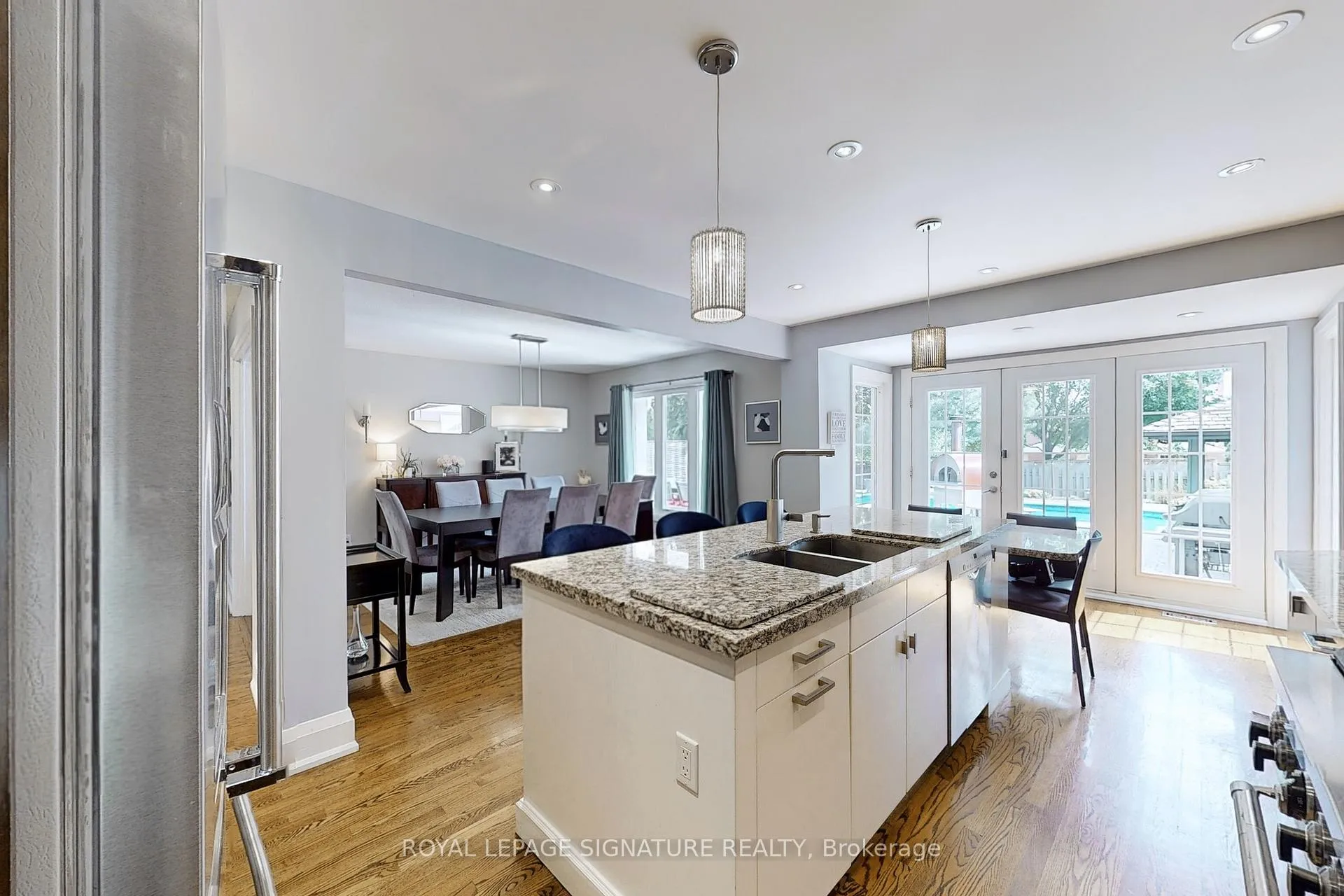 Photo 13 of 60 Ferndell Circle, Markham, Unionville — HOMEH