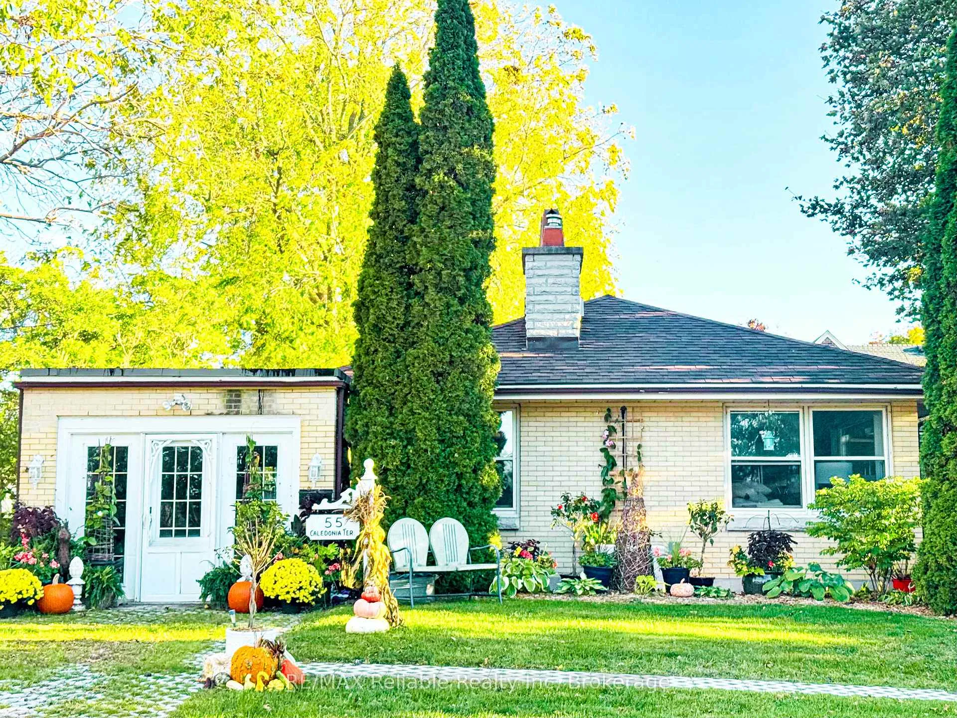 Photo 1 of 55 Caledonia Terrace, Goderich, Goderich (Town) — HOMEH