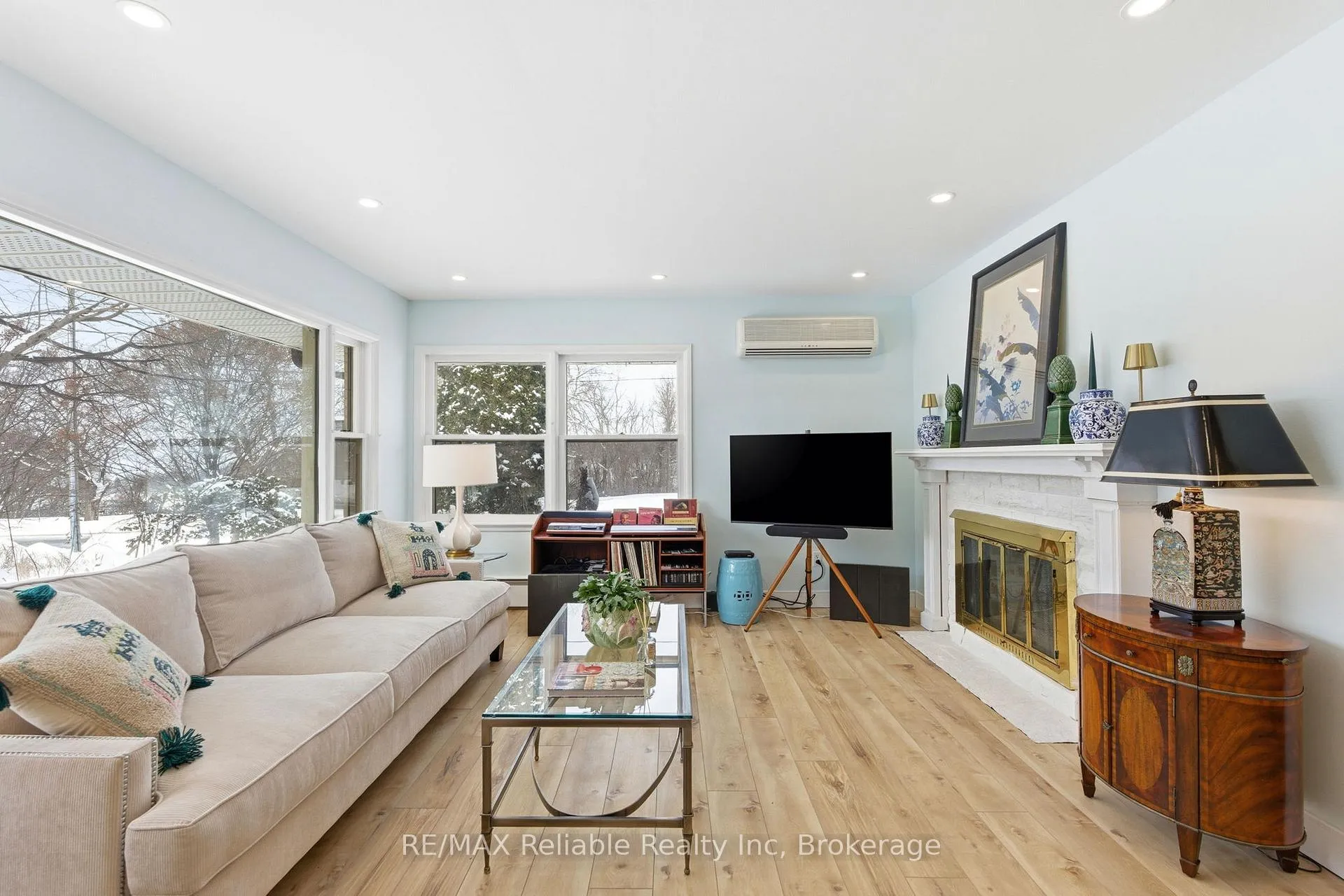 Photo 21 of 55 Caledonia Terrace, Goderich, Goderich (Town) — HOMEH