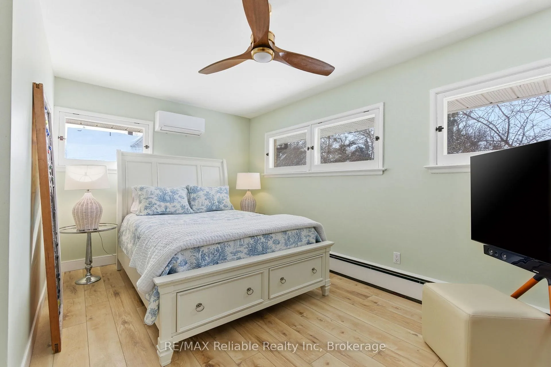 Photo 29 of 55 Caledonia Terrace, Goderich, Goderich (Town) — HOMEH
