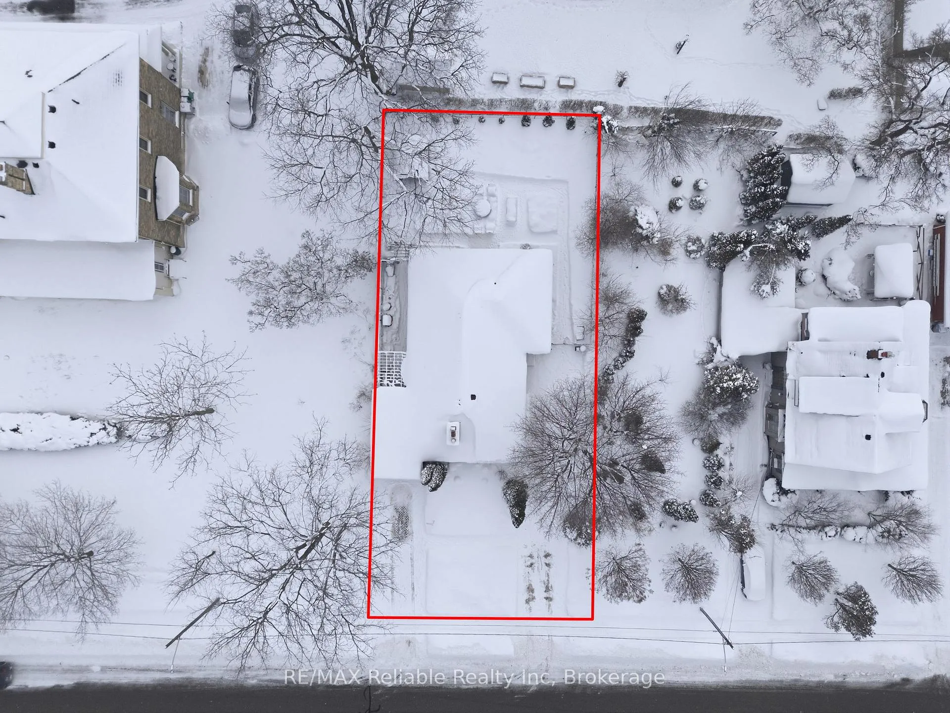 Photo 38 of 55 Caledonia Terrace, Goderich, Goderich (Town) — HOMEH