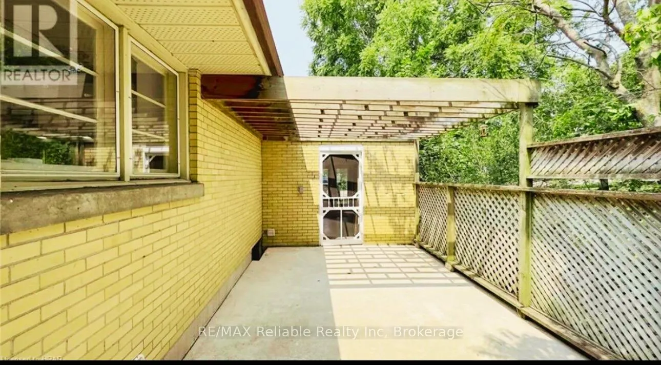 Photo 43 of 55 Caledonia Terrace, Goderich, Goderich (Town) — HOMEH
