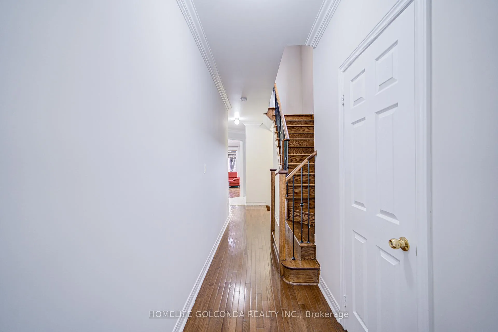Photo 4 of 63 Kincaid Lane, Markham, Middlefield — HOMEH