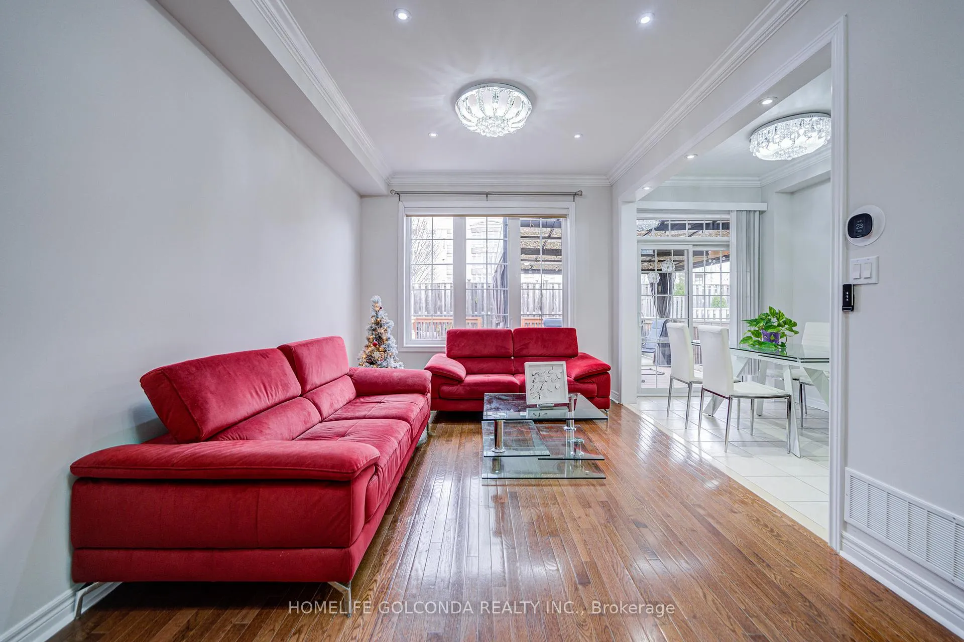 Photo 9 of 63 Kincaid Lane, Markham, Middlefield — HOMEH