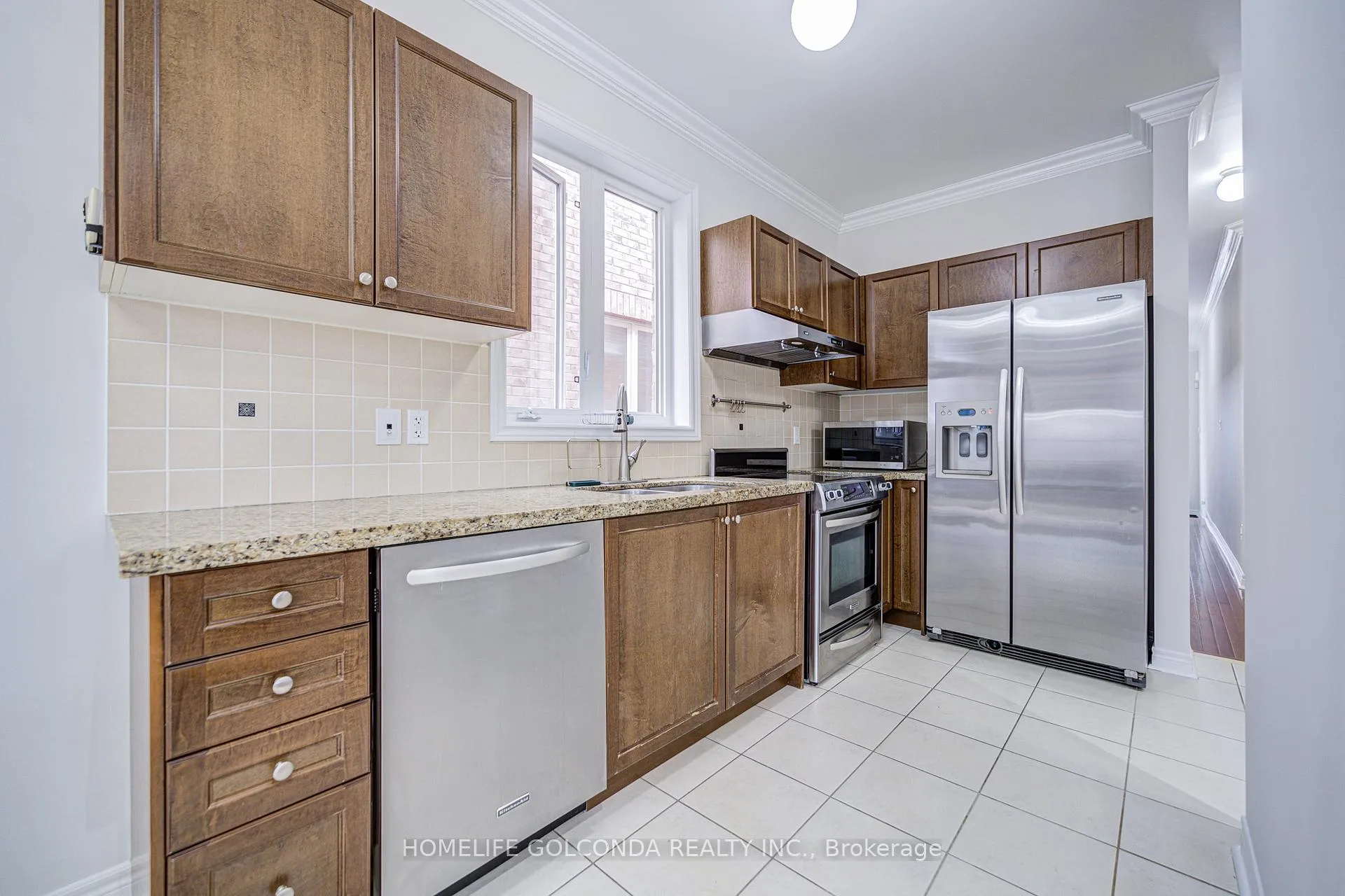 Photo 13 of 63 Kincaid Lane, Markham, Middlefield — HOMEH