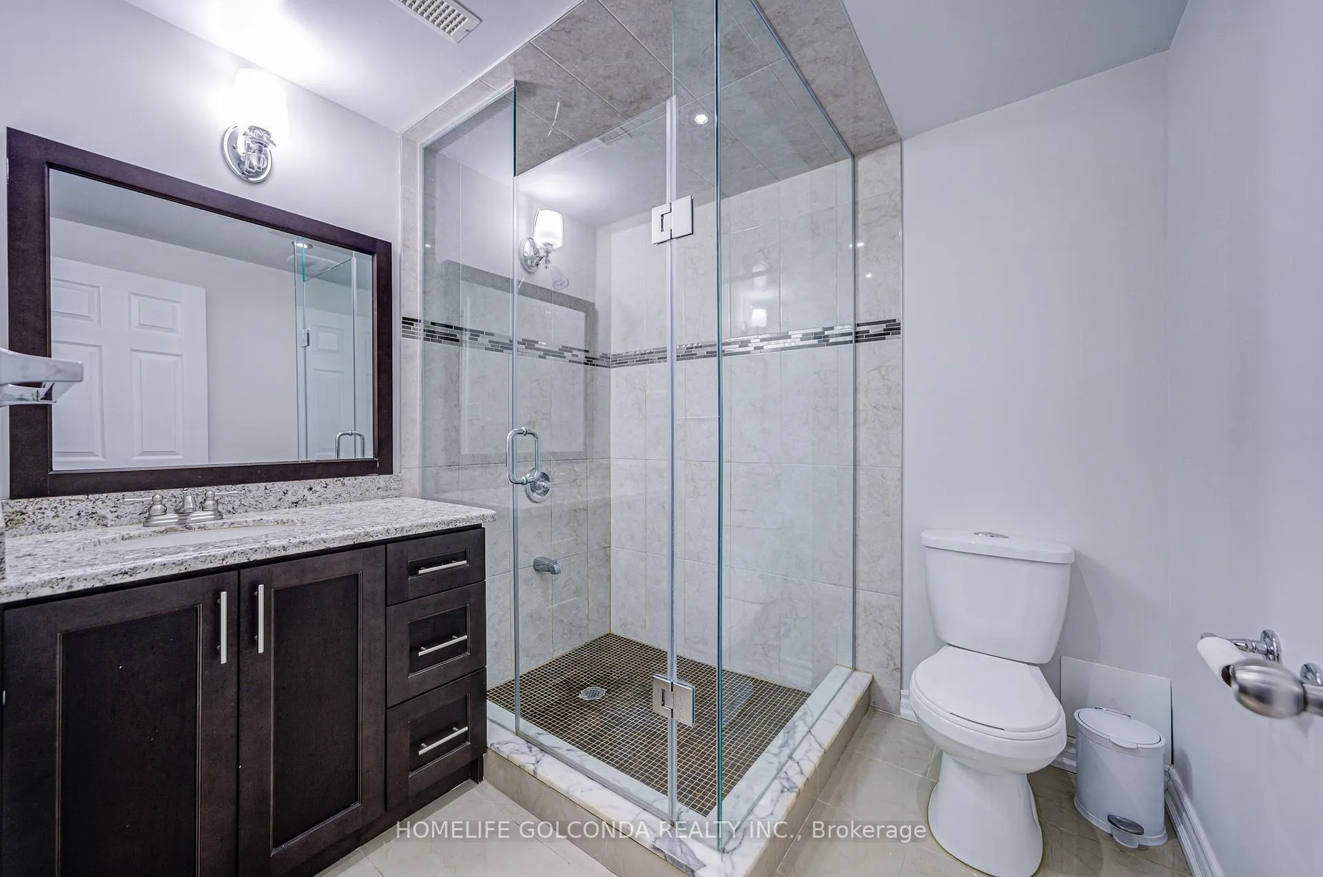 Photo 32 of 63 Kincaid Lane, Markham, Middlefield — HOMEH