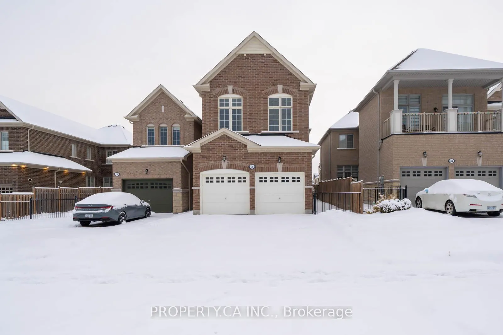 Photo 2 of 120 Braebrook Drive, Whitby, Rolling Acres — HOMEH
