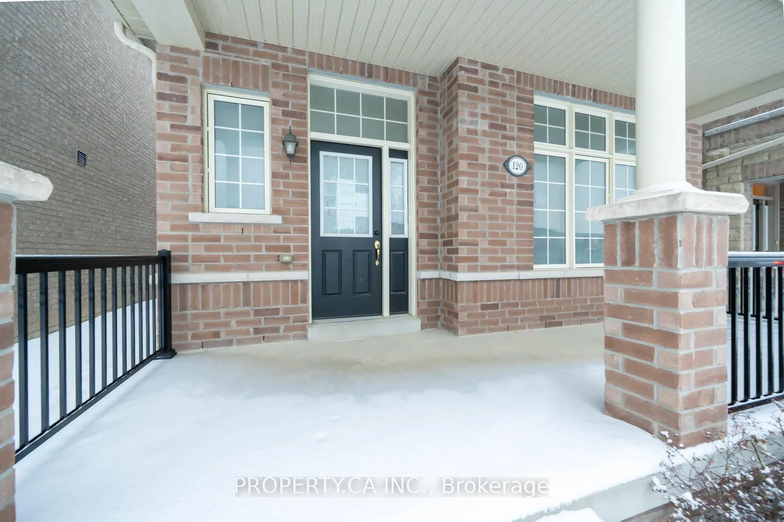 Photo 3 of 120 Braebrook Drive, Whitby, Rolling Acres — HOMEH