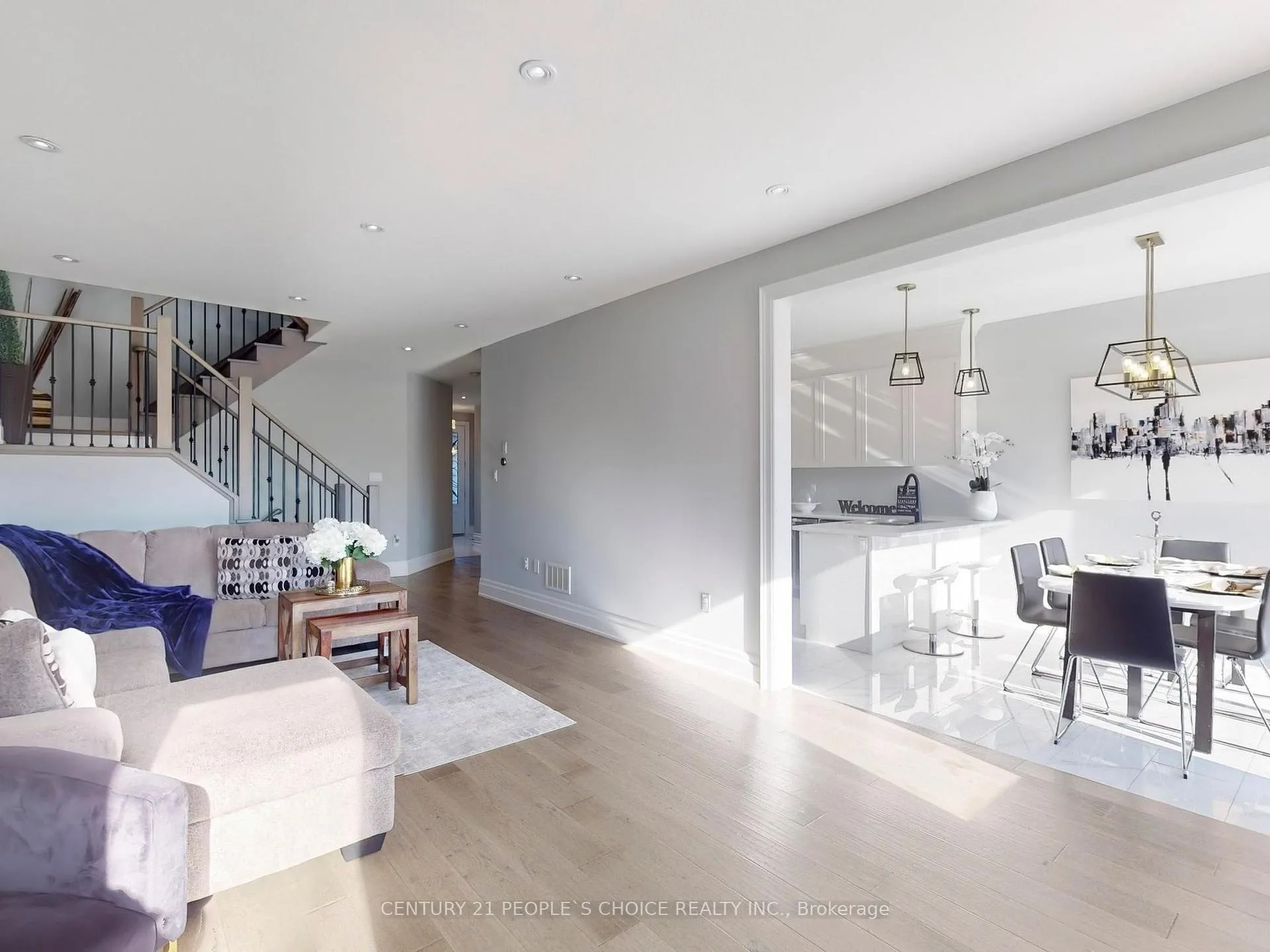 Photo 7 of 71 Walker Boulevard, New Tecumseth, Alliston — HOMEH