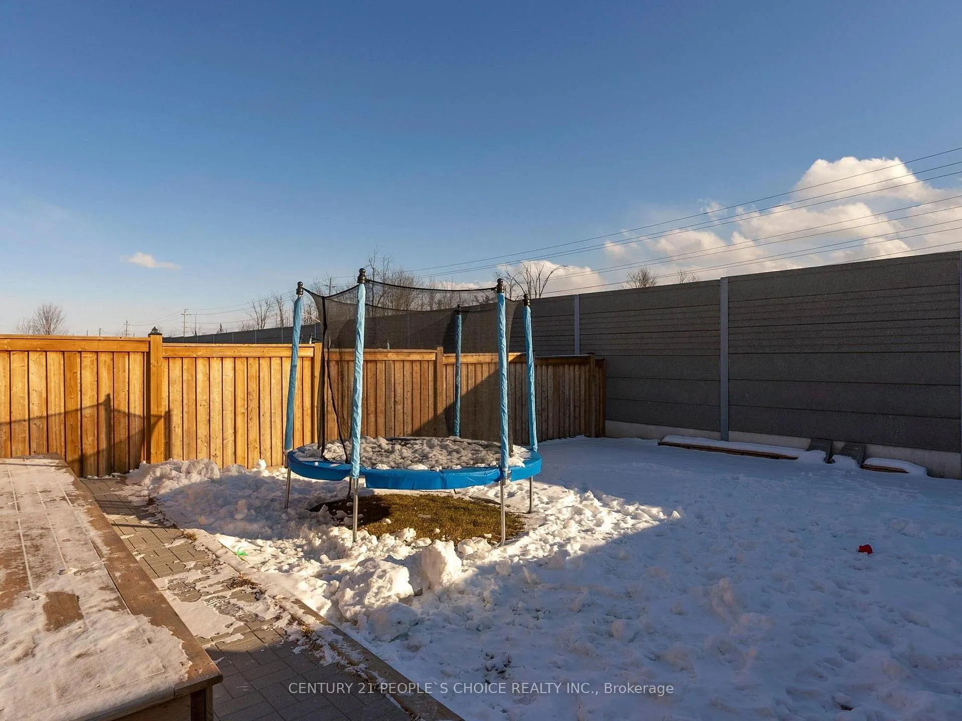 Photo 40 of 71 Walker Boulevard, New Tecumseth, Alliston — HOMEH