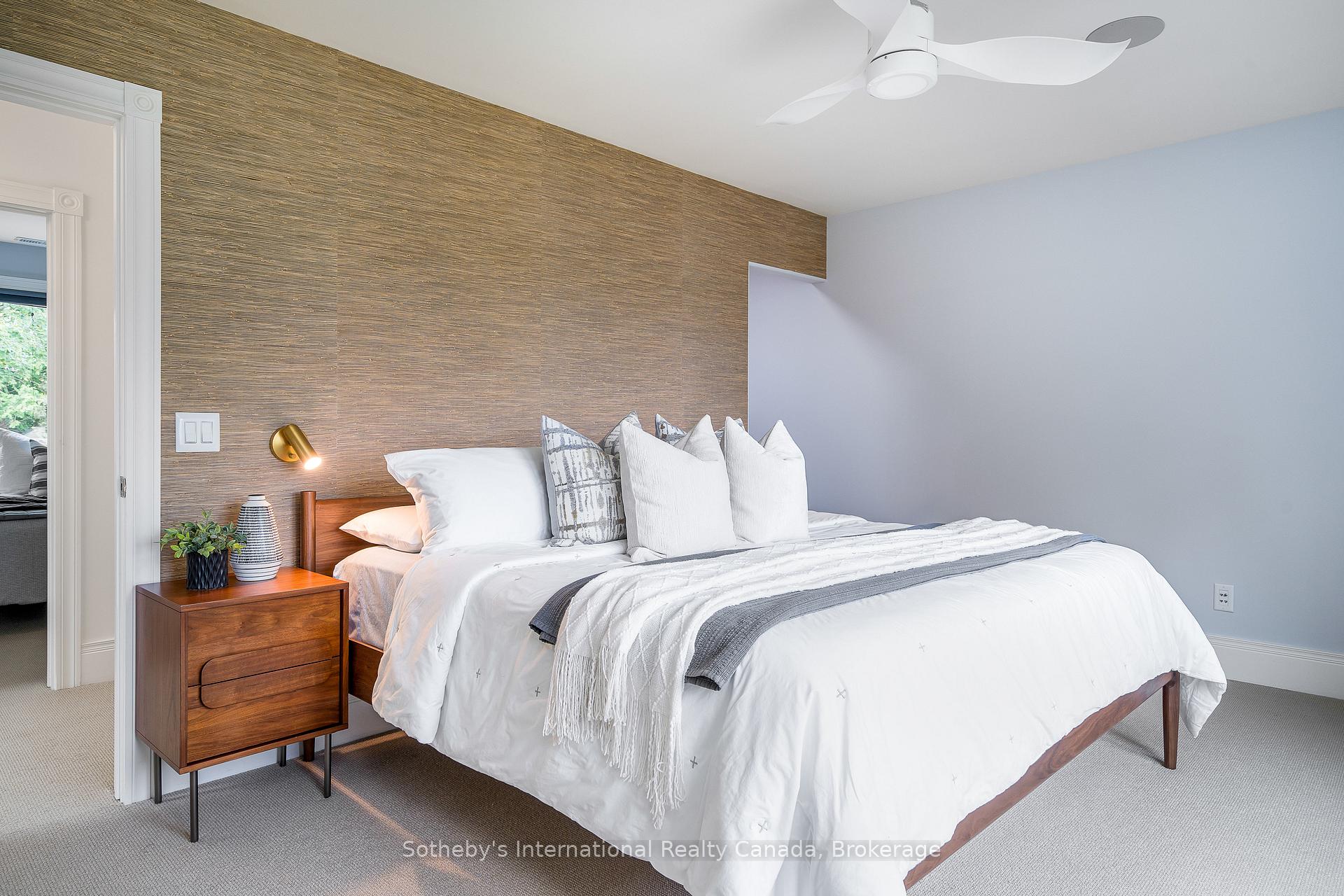 Photo 6 of 164 Bartlett Boulevard, Collingwood — HOMEH