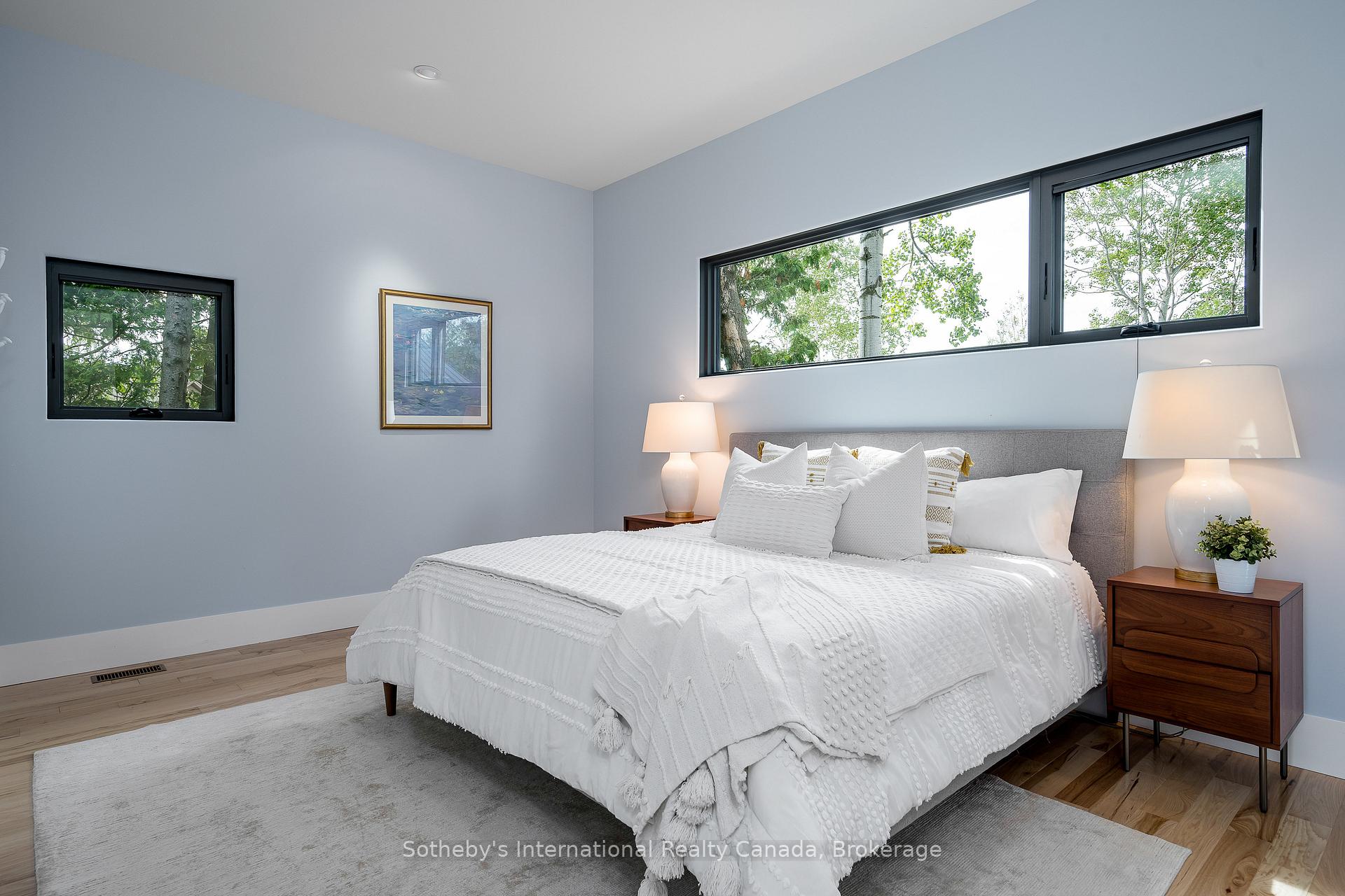 Photo 14 of 164 Bartlett Boulevard, Collingwood — HOMEH