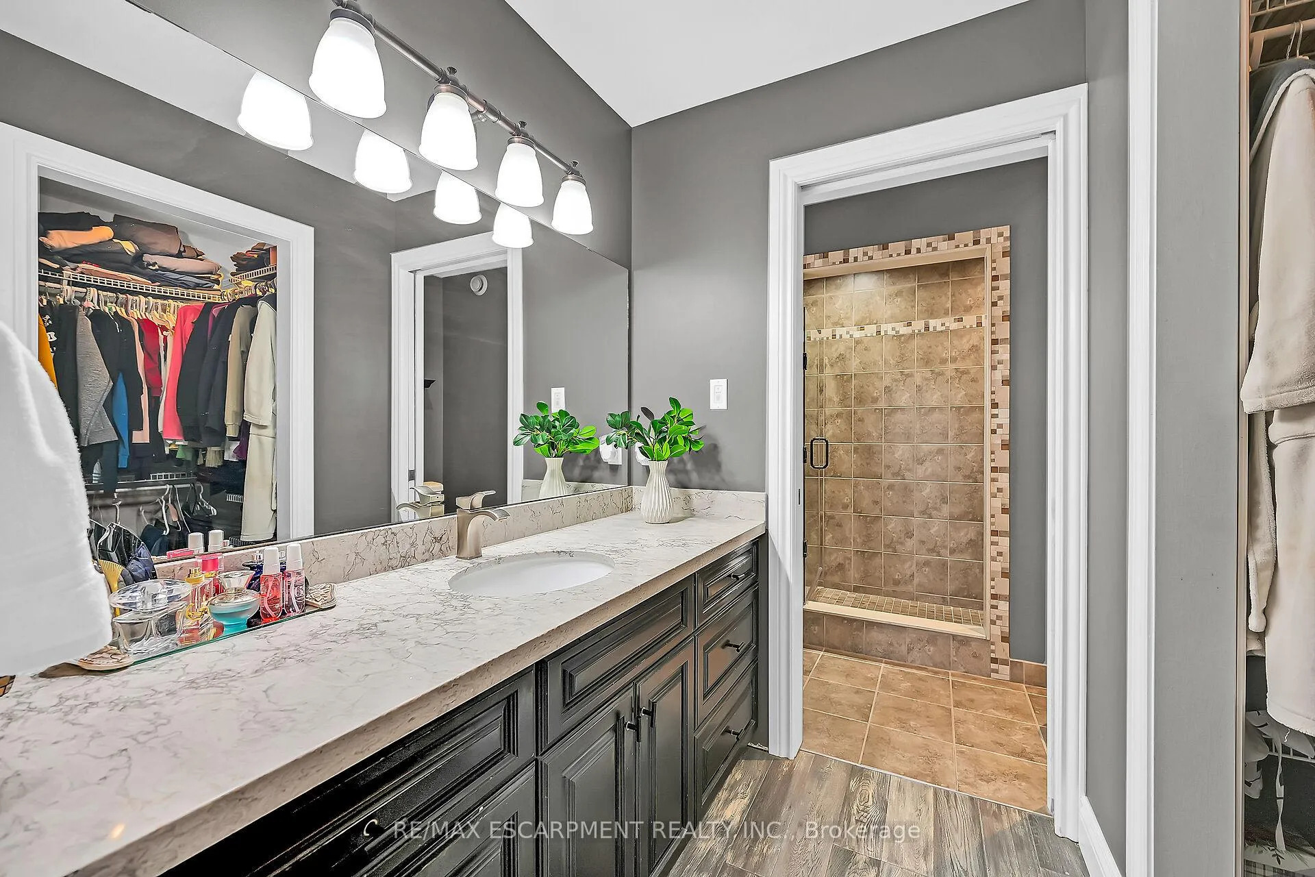 Photo 16 of 774 Kohler Road, Haldimand — HOMEH