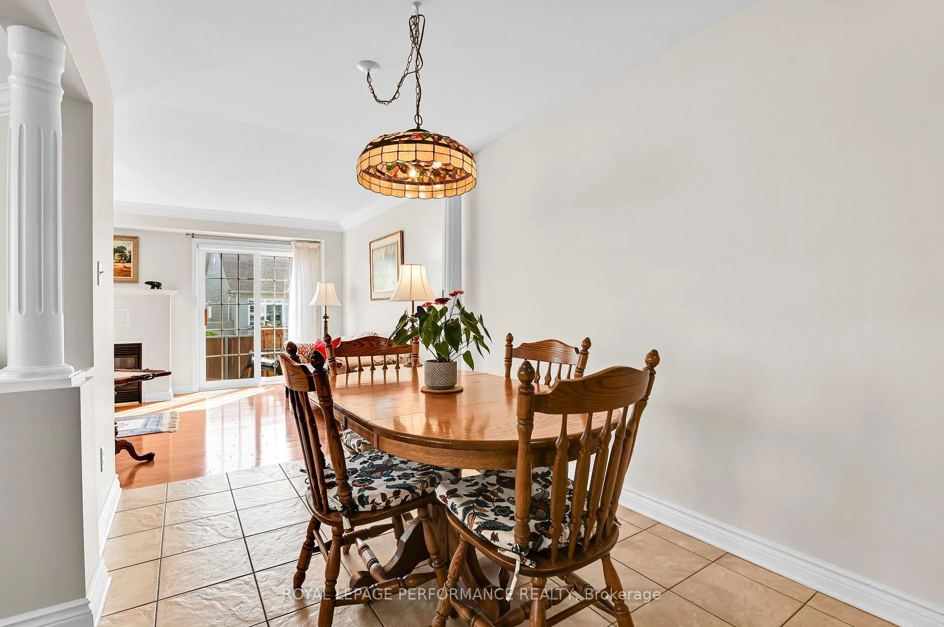 Photo 11 of 291 Silbrass Private, Ottawa, Barrhaven - Stonebridge — HOMEH