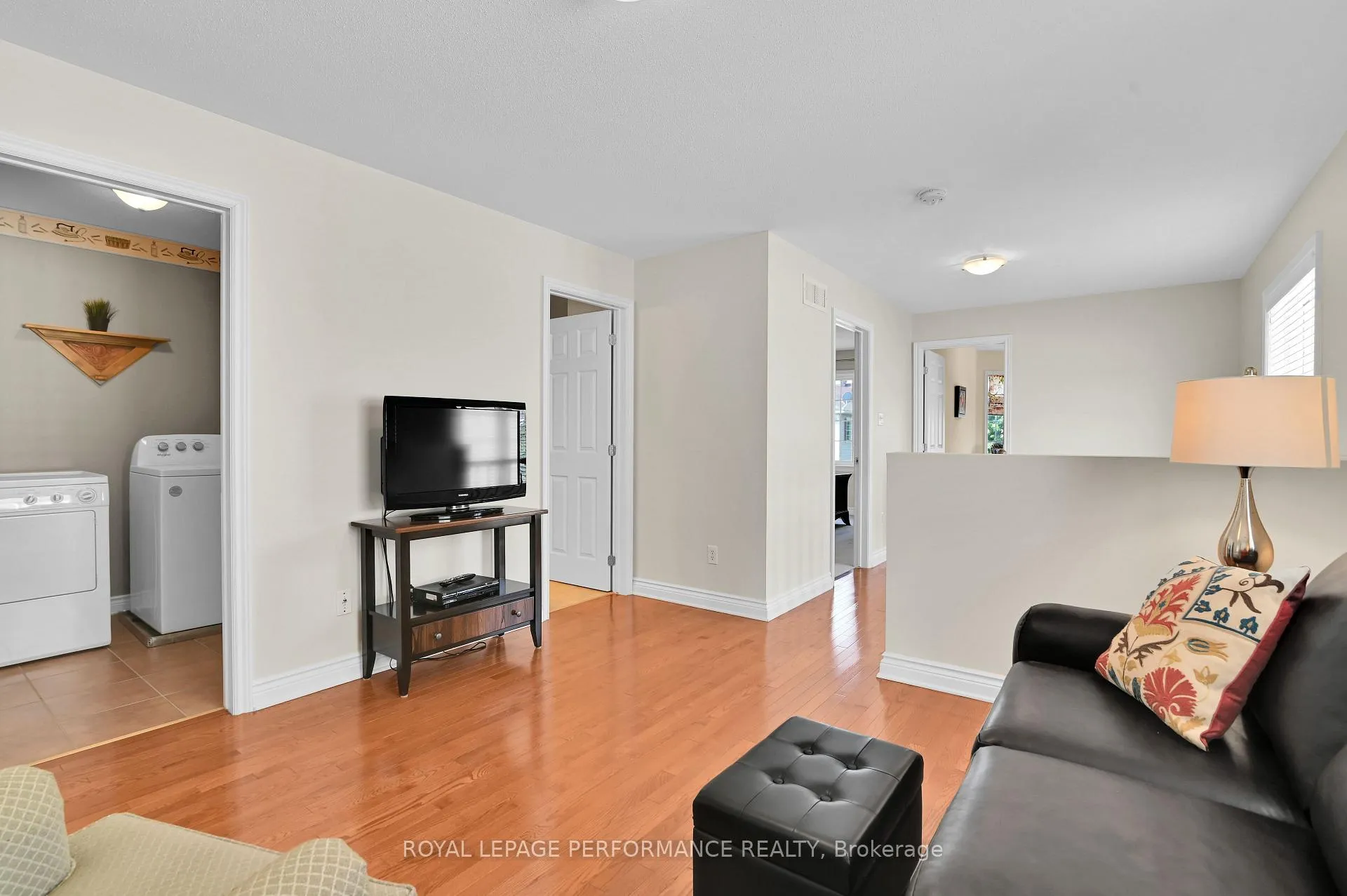 Photo 18 of 291 Silbrass Private, Ottawa, Barrhaven - Stonebridge — HOMEH
