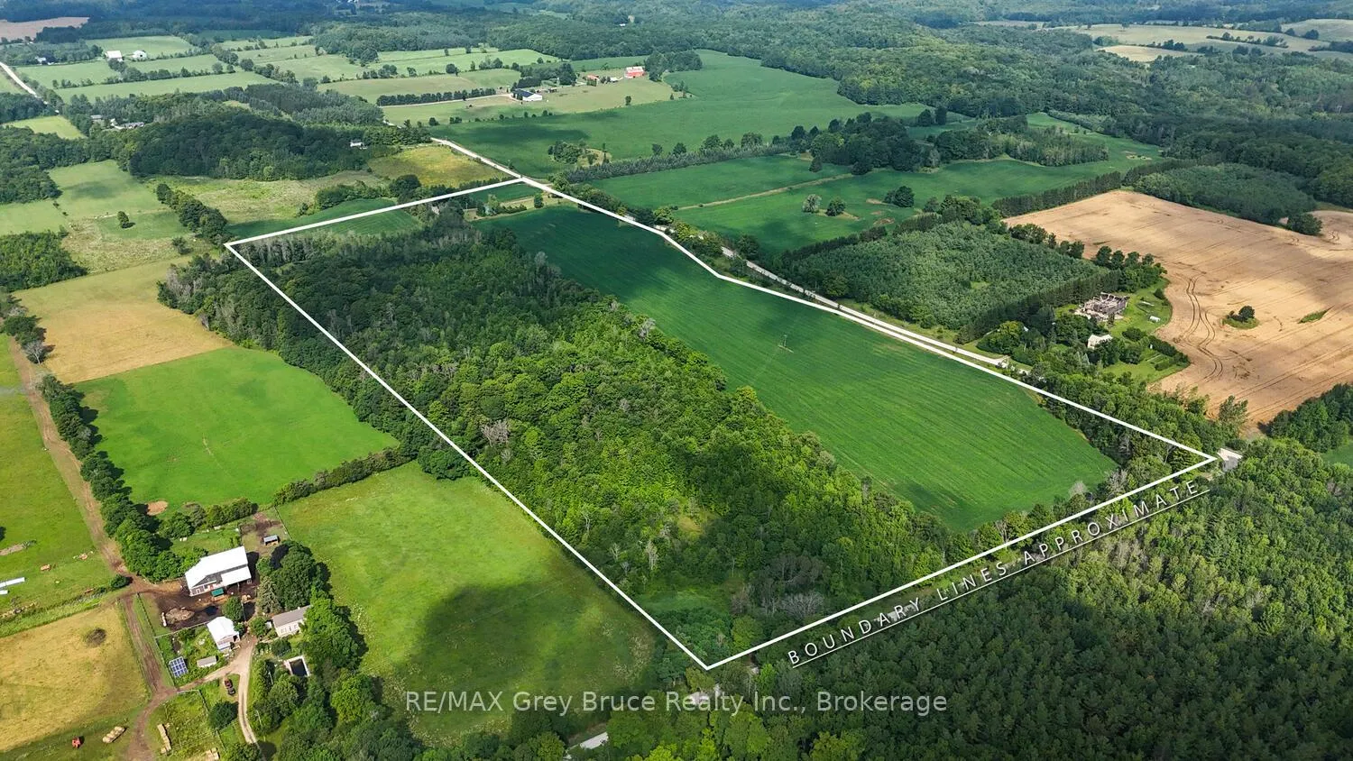 Photo 2 of 845258 Deviation Road, Grey Highlands — HOMEH