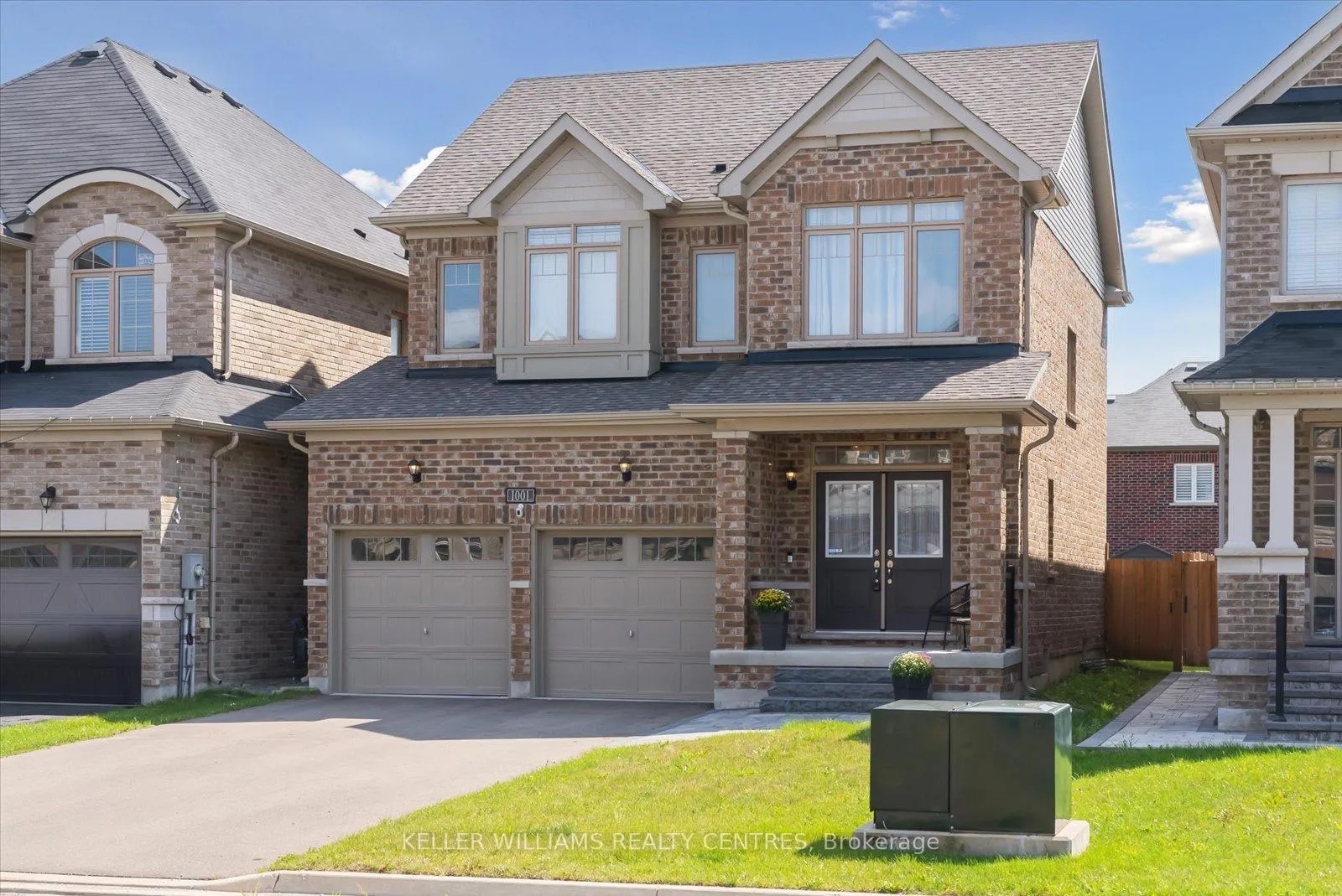 Photo 2 of 1001 Barton Way, Innisfil, Alcona — HOMEH