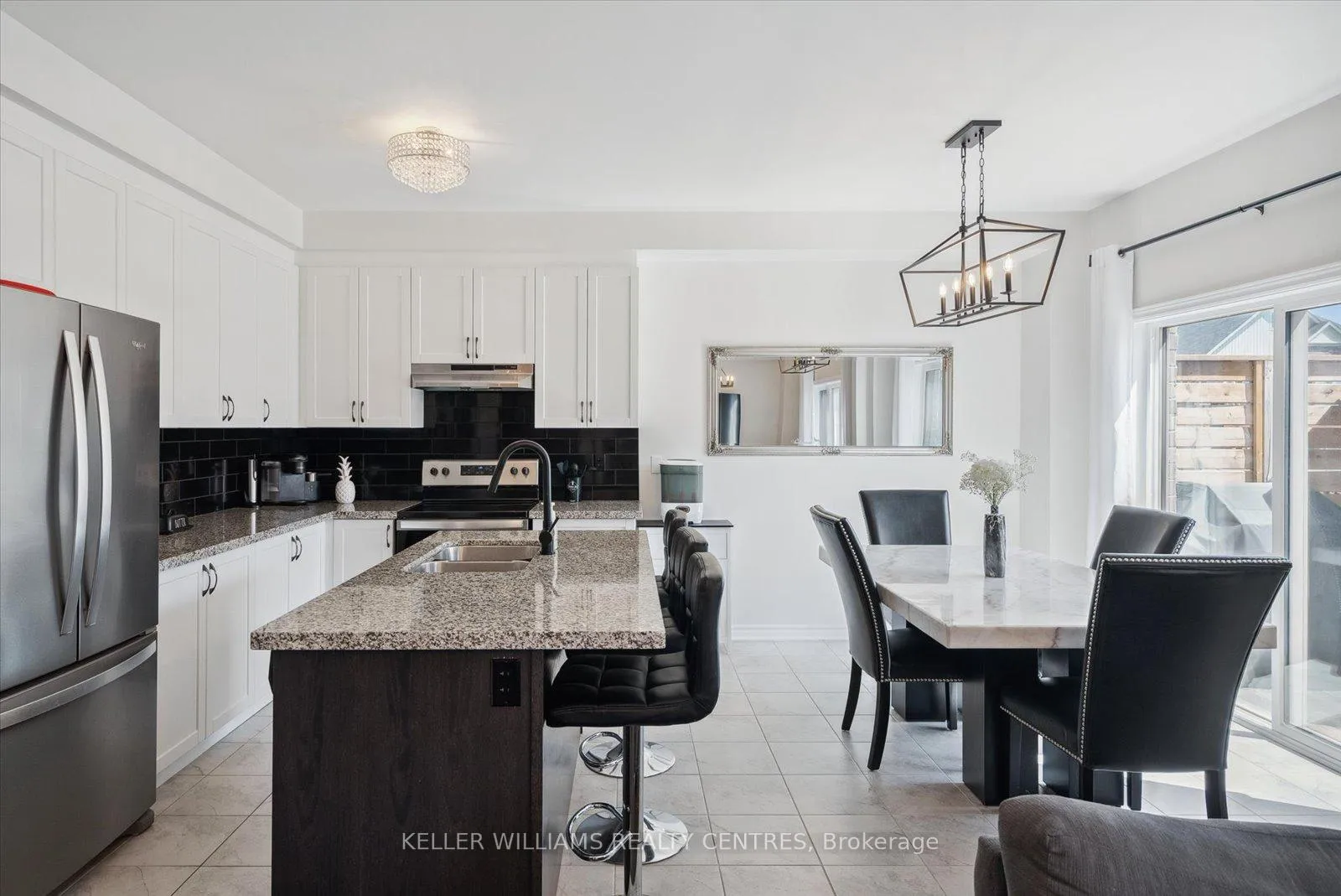 Photo 10 of 1001 Barton Way, Innisfil, Alcona — HOMEH