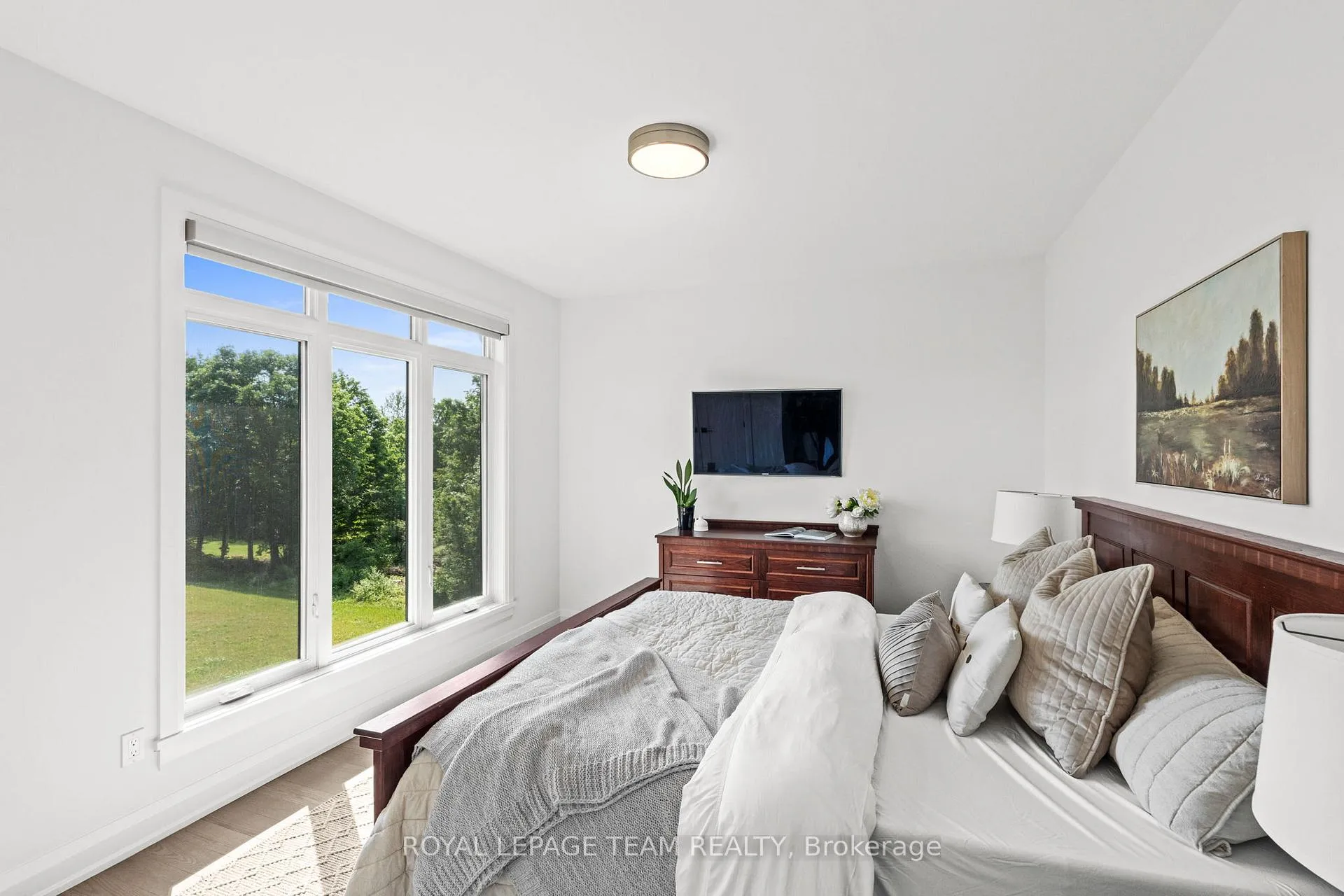 Photo 33 of 48 Raymond Luhta Crescent, McNab/Braeside, Mcnab/Braeside Twps — HOMEH