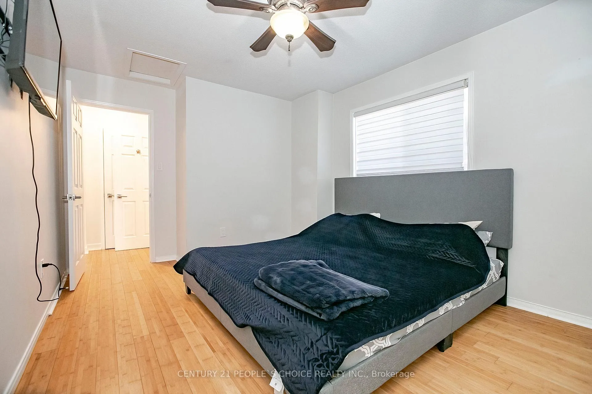 Photo 20 of 23 Silkwood Crescent, Brampton, Brampton West — HOMEH