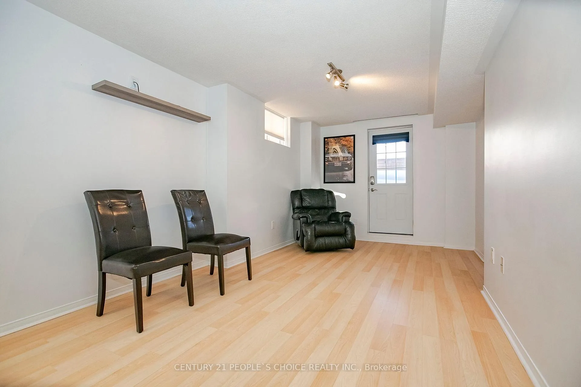 Photo 26 of 23 Silkwood Crescent, Brampton, Brampton West — HOMEH