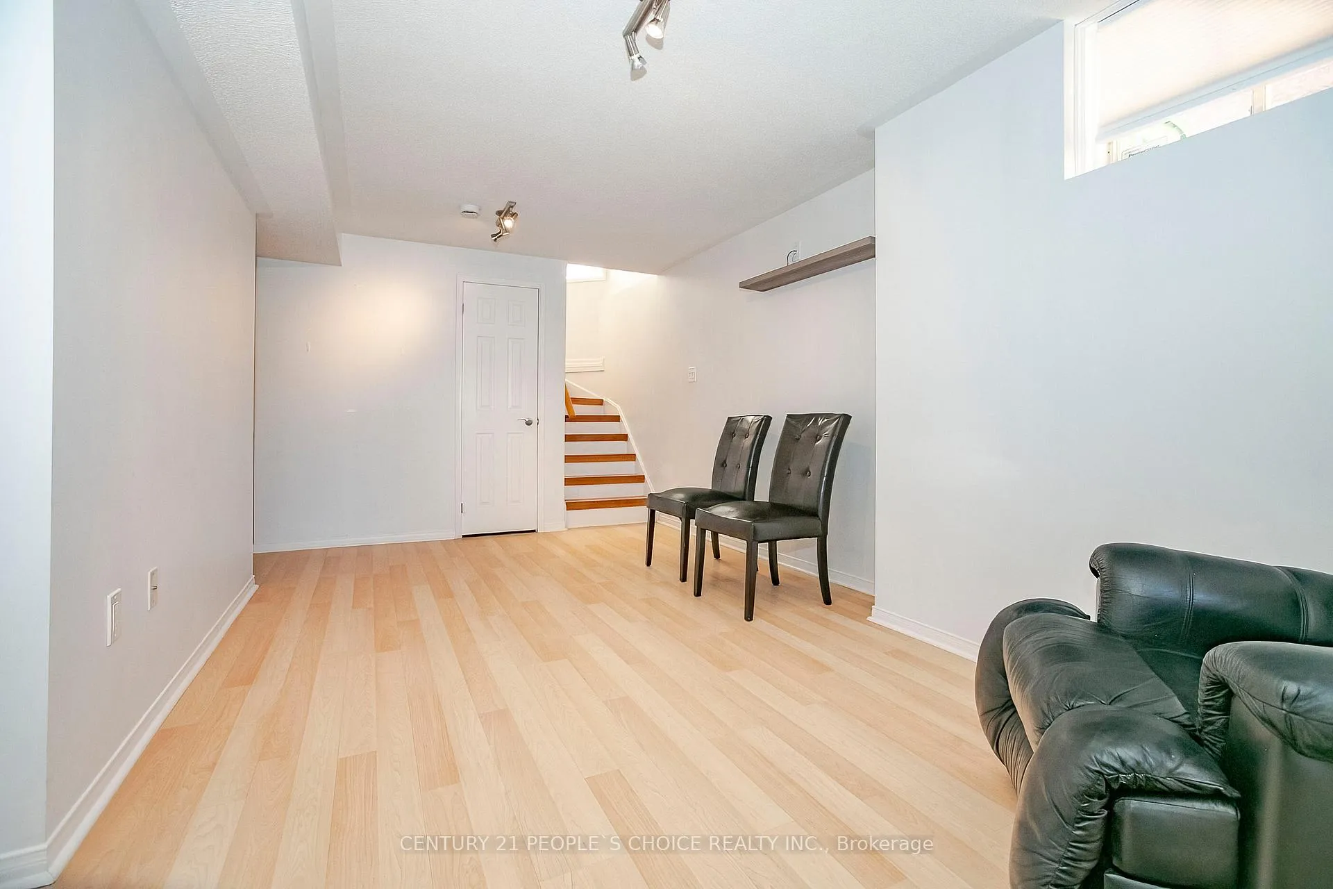 Photo 28 of 23 Silkwood Crescent, Brampton, Brampton West — HOMEH
