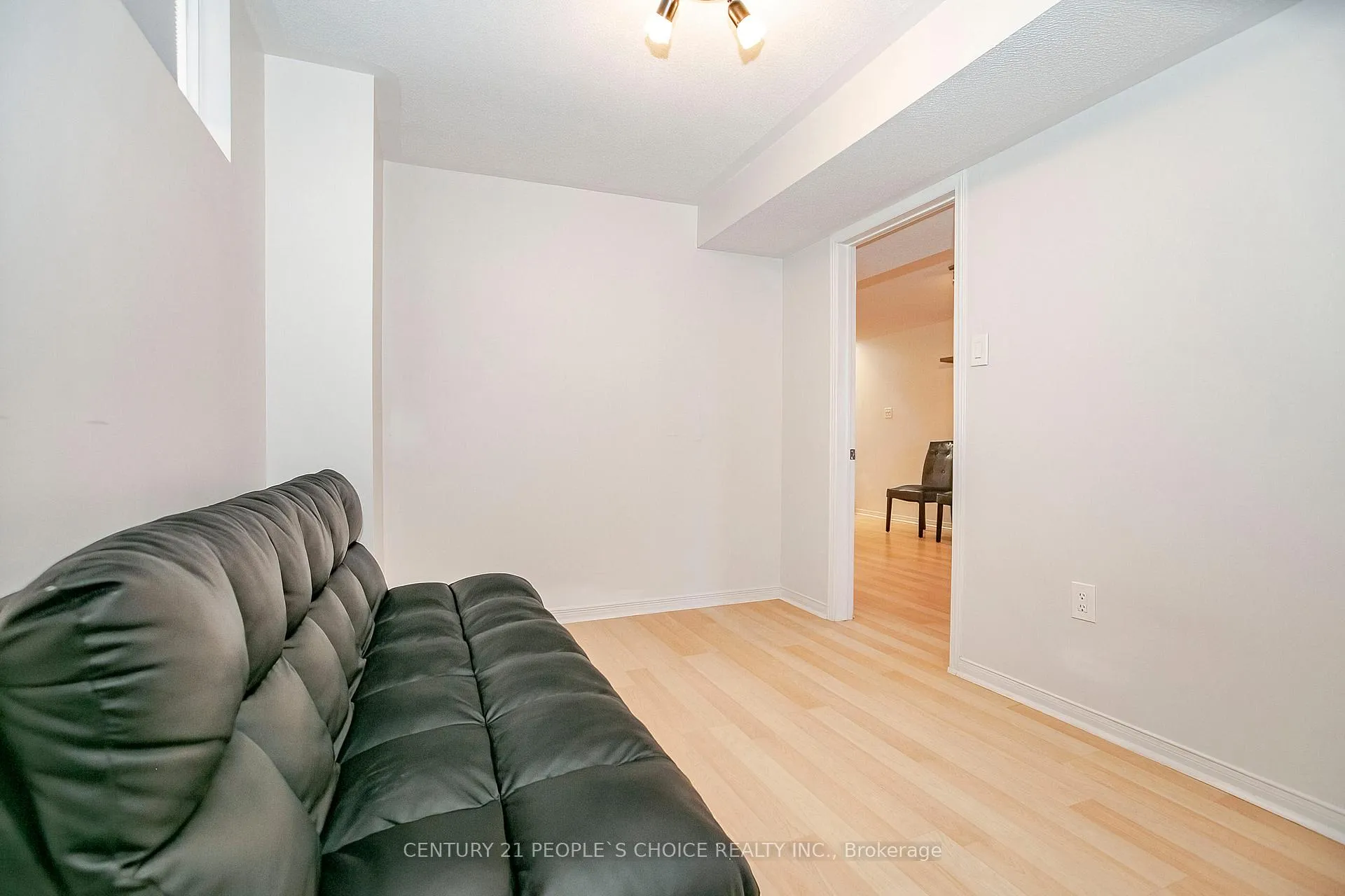 Photo 31 of 23 Silkwood Crescent, Brampton, Brampton West — HOMEH