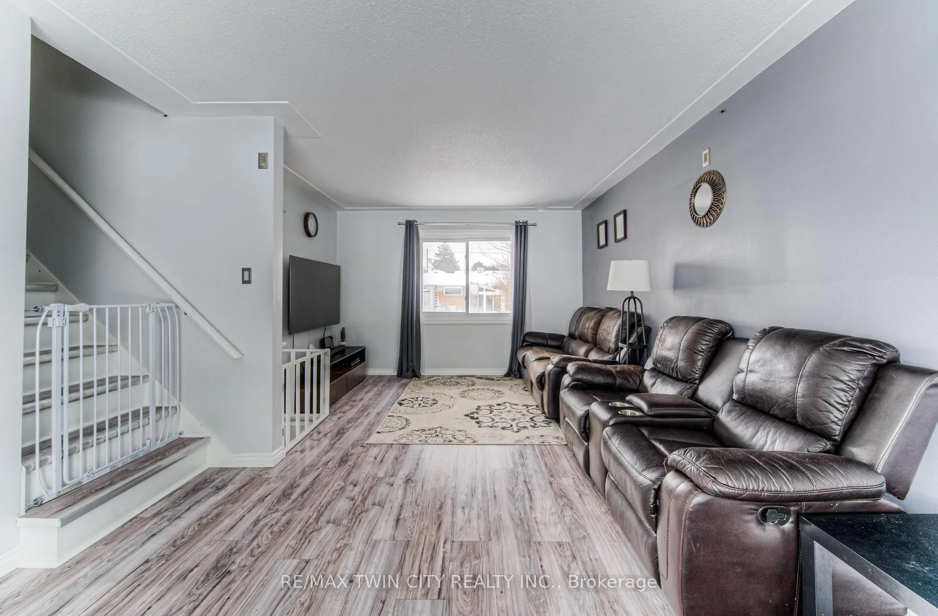 Photo 19 of 23 Fairlawn Road, Kitchener — HOMEH