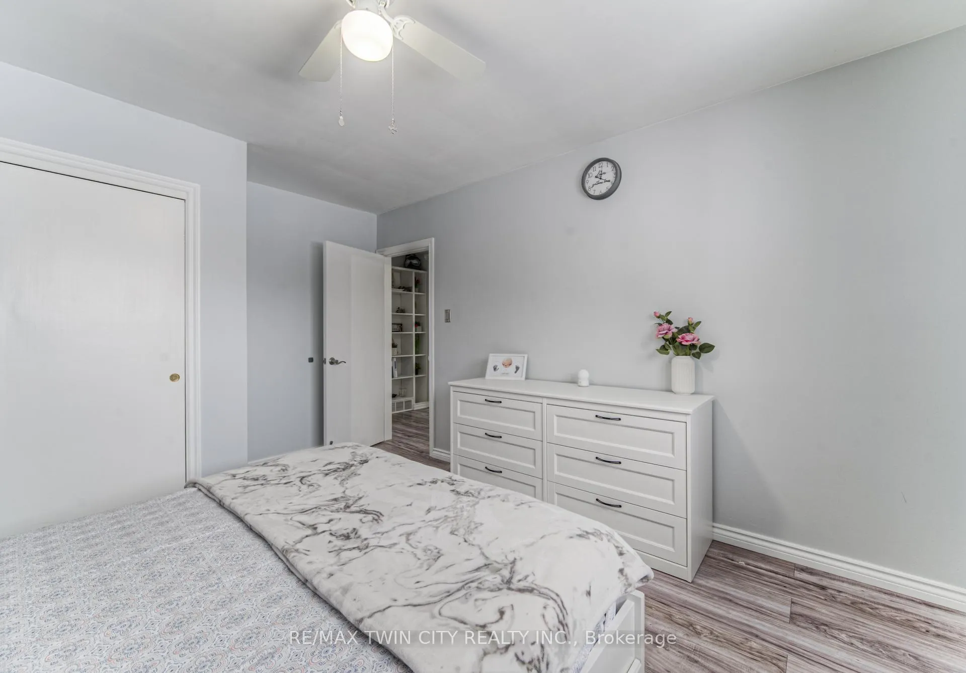 Photo 27 of 23 Fairlawn Road, Kitchener — HOMEH
