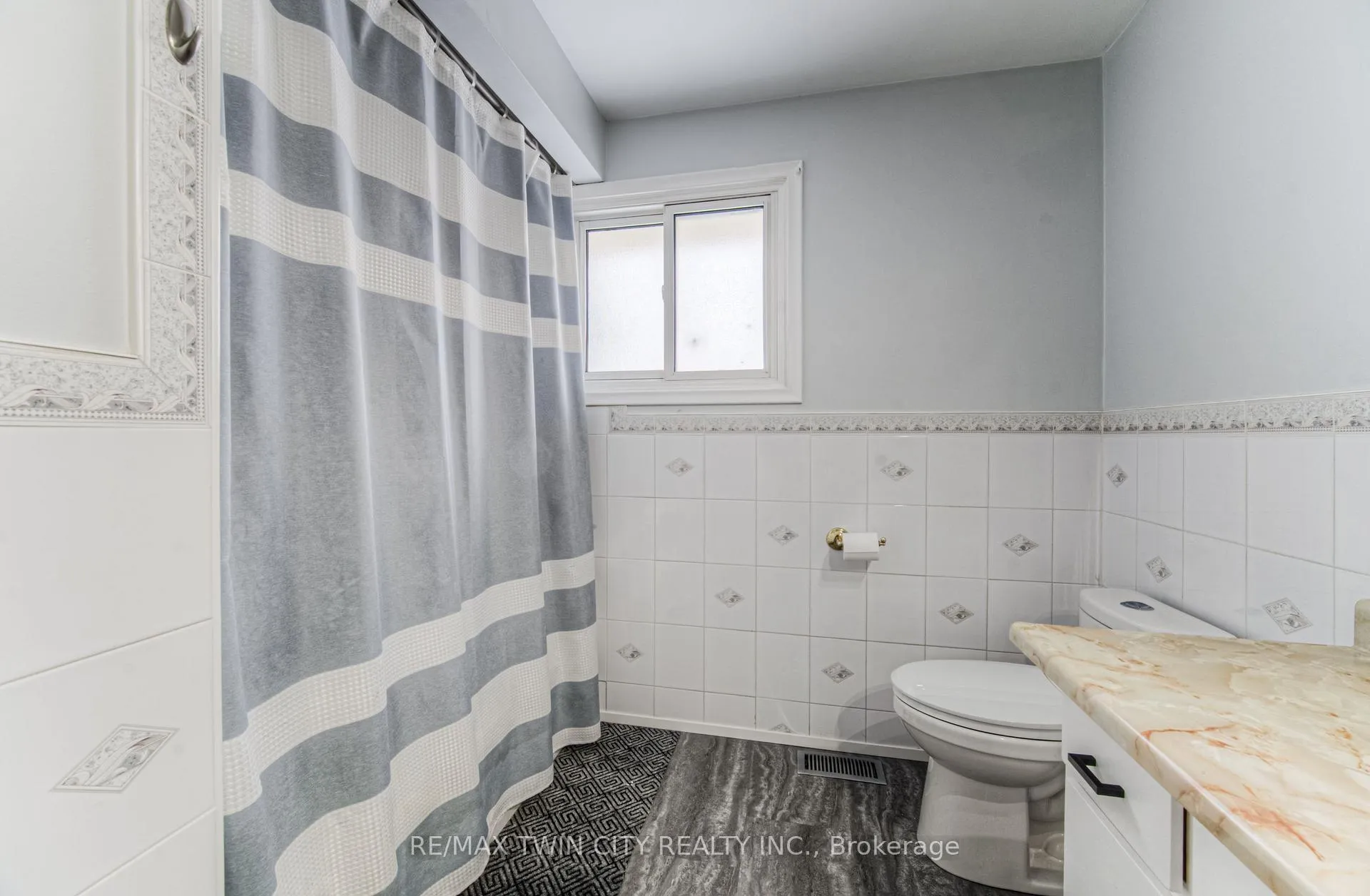 Photo 29 of 23 Fairlawn Road, Kitchener — HOMEH