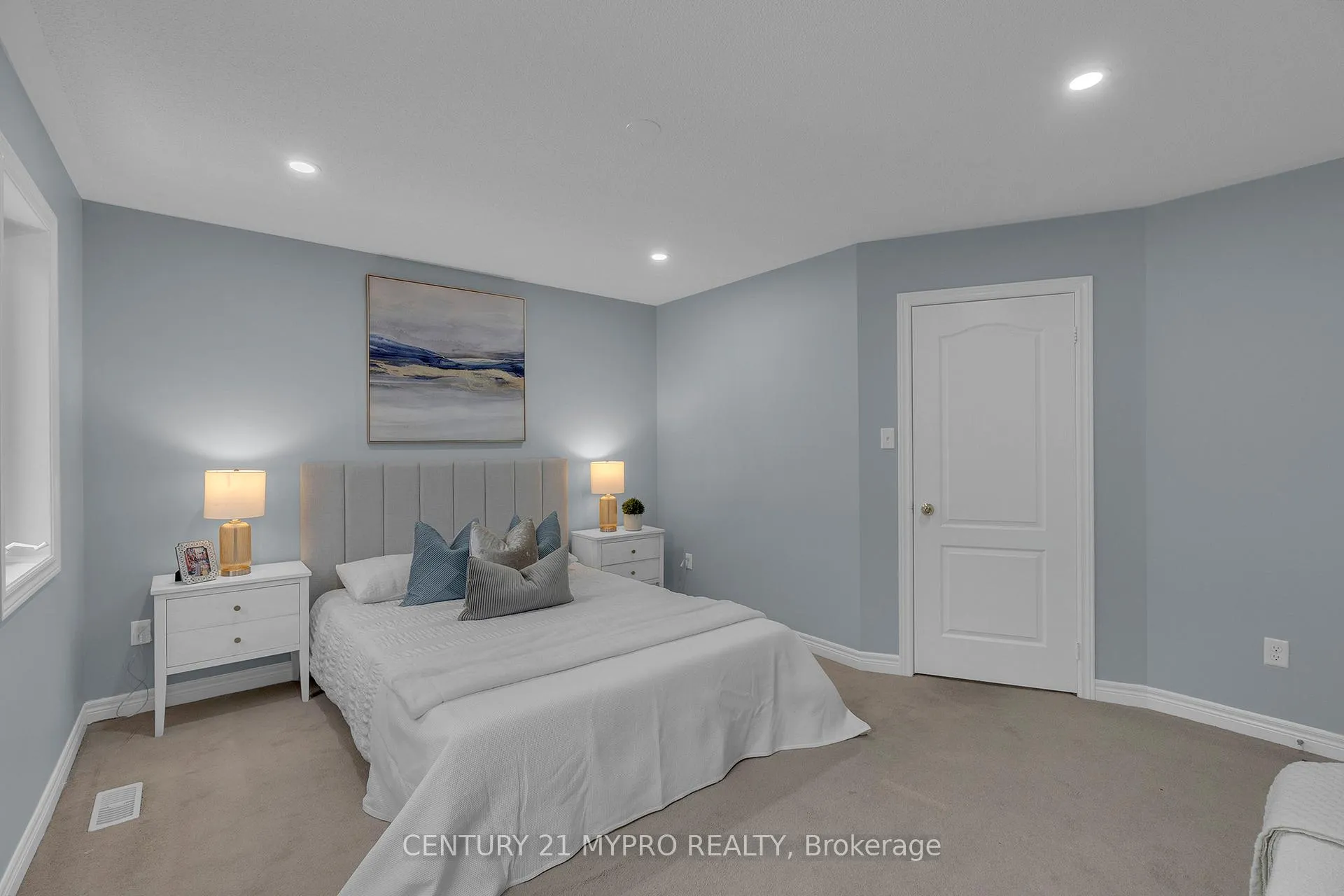 Photo 25 of 7 Urbana Road, Brampton, Bram West — HOMEH