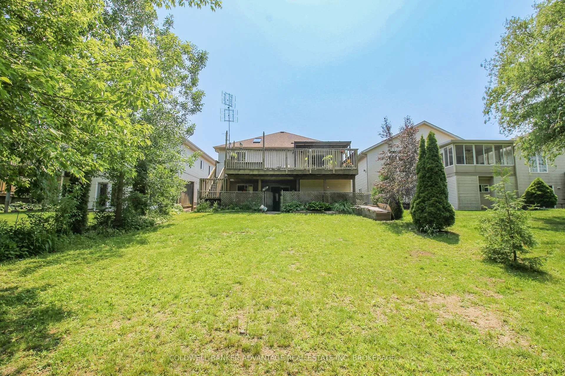 Photo 33 of 40 Gretel Drive, Welland, N. Welland — HOMEH