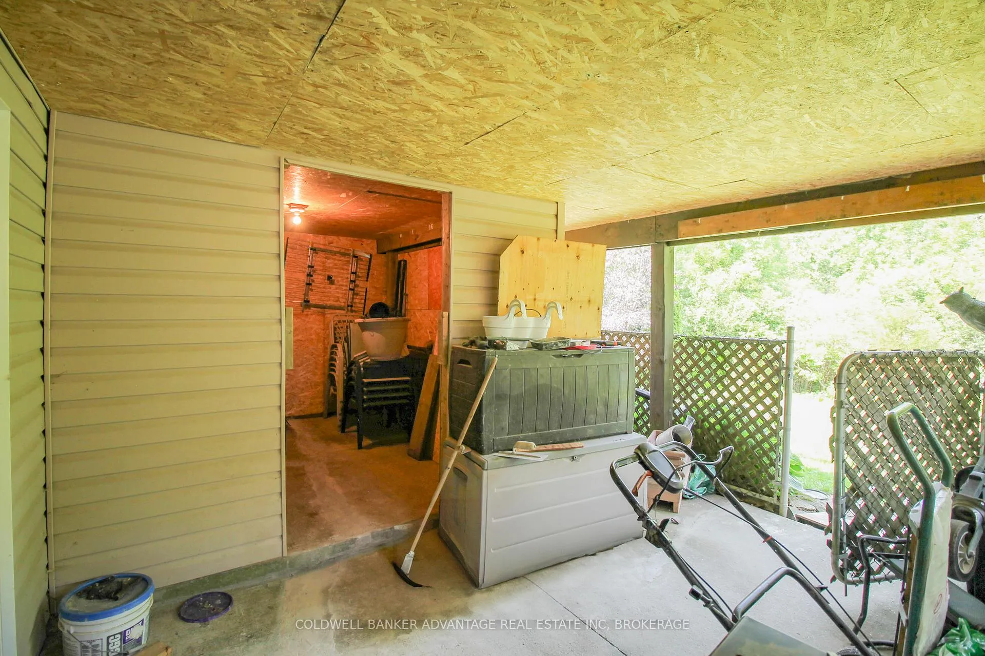 Photo 35 of 40 Gretel Drive, Welland, N. Welland — HOMEH