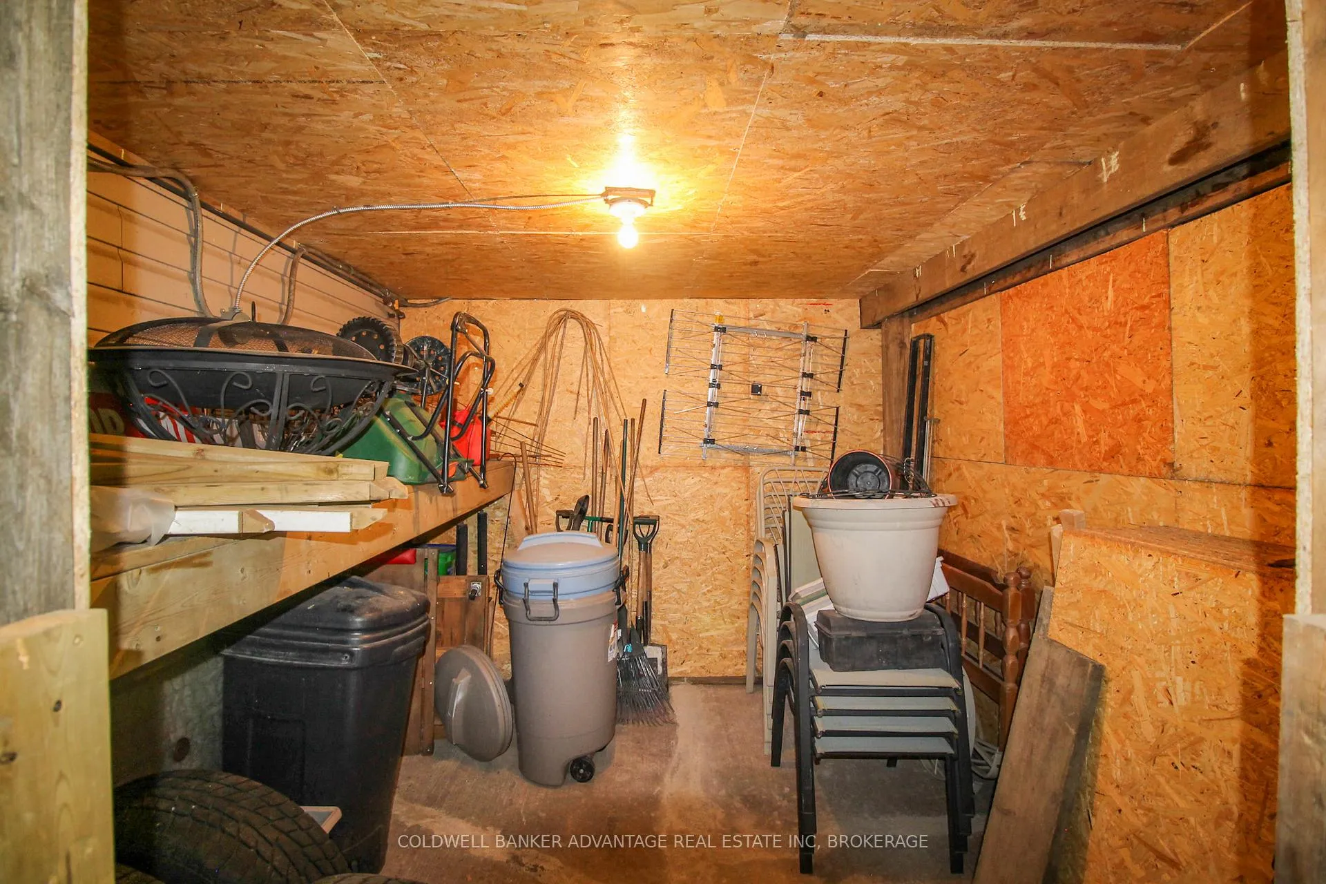 Photo 36 of 40 Gretel Drive, Welland, N. Welland — HOMEH