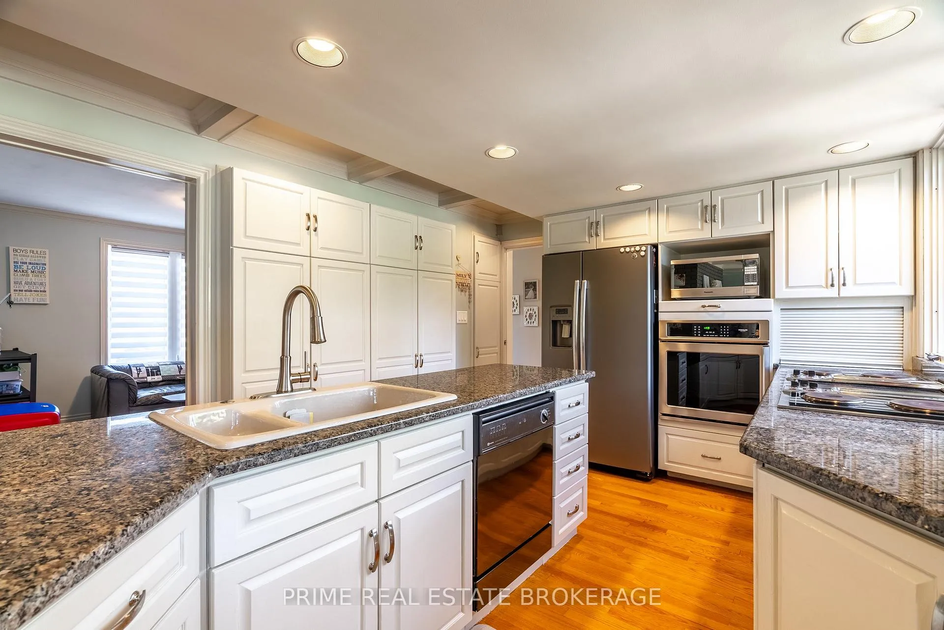 Photo 6 of 147 Crystal Drive, Chatham-Kent, Chatham — HOMEH