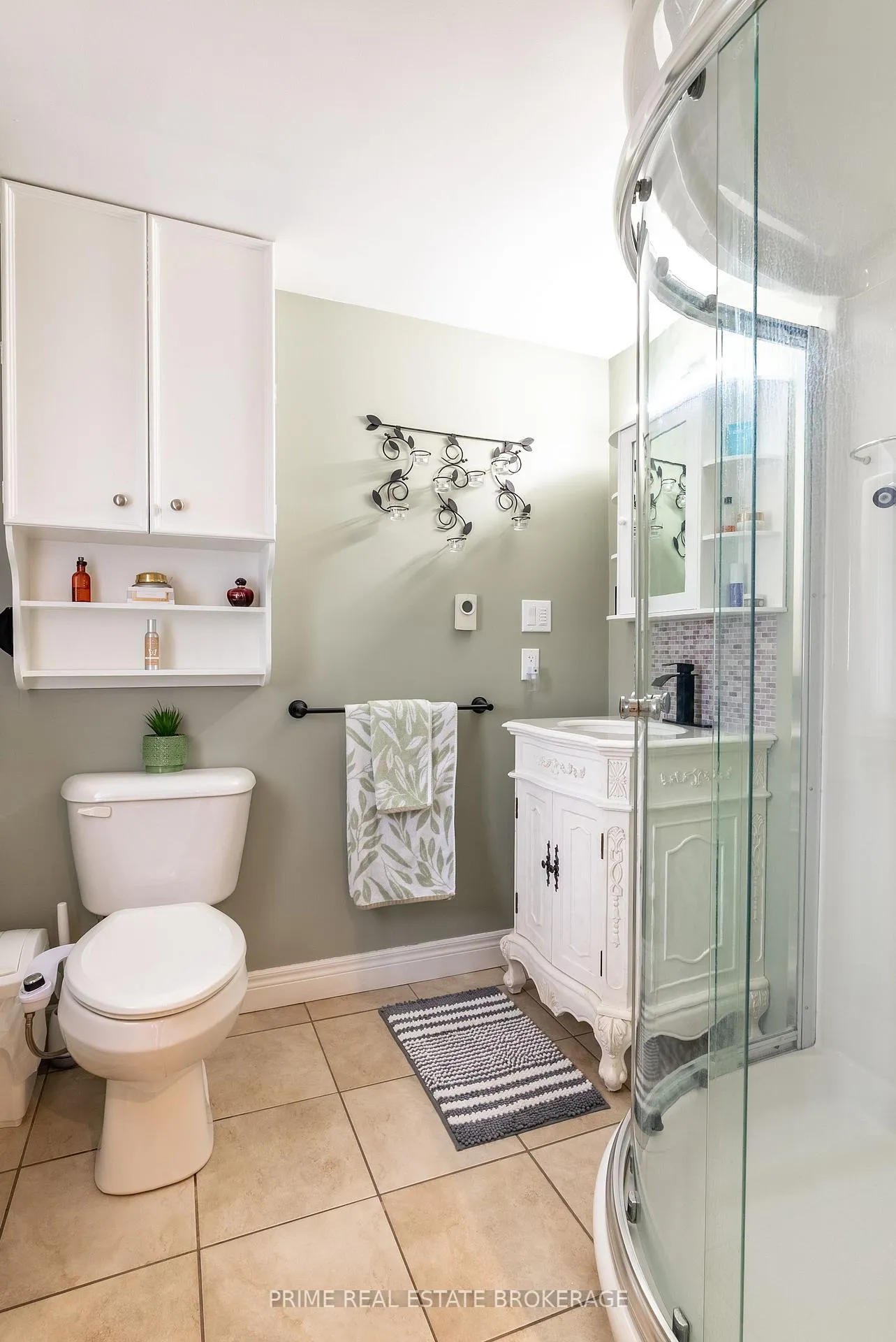 Photo 36 of 147 Crystal Drive, Chatham-Kent, Chatham — HOMEH